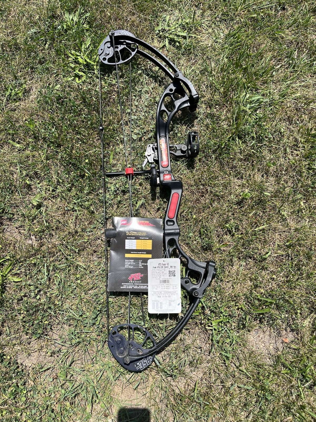 PSE Archery Fever RTS Compound Bow Black 304fps Left Hand LH