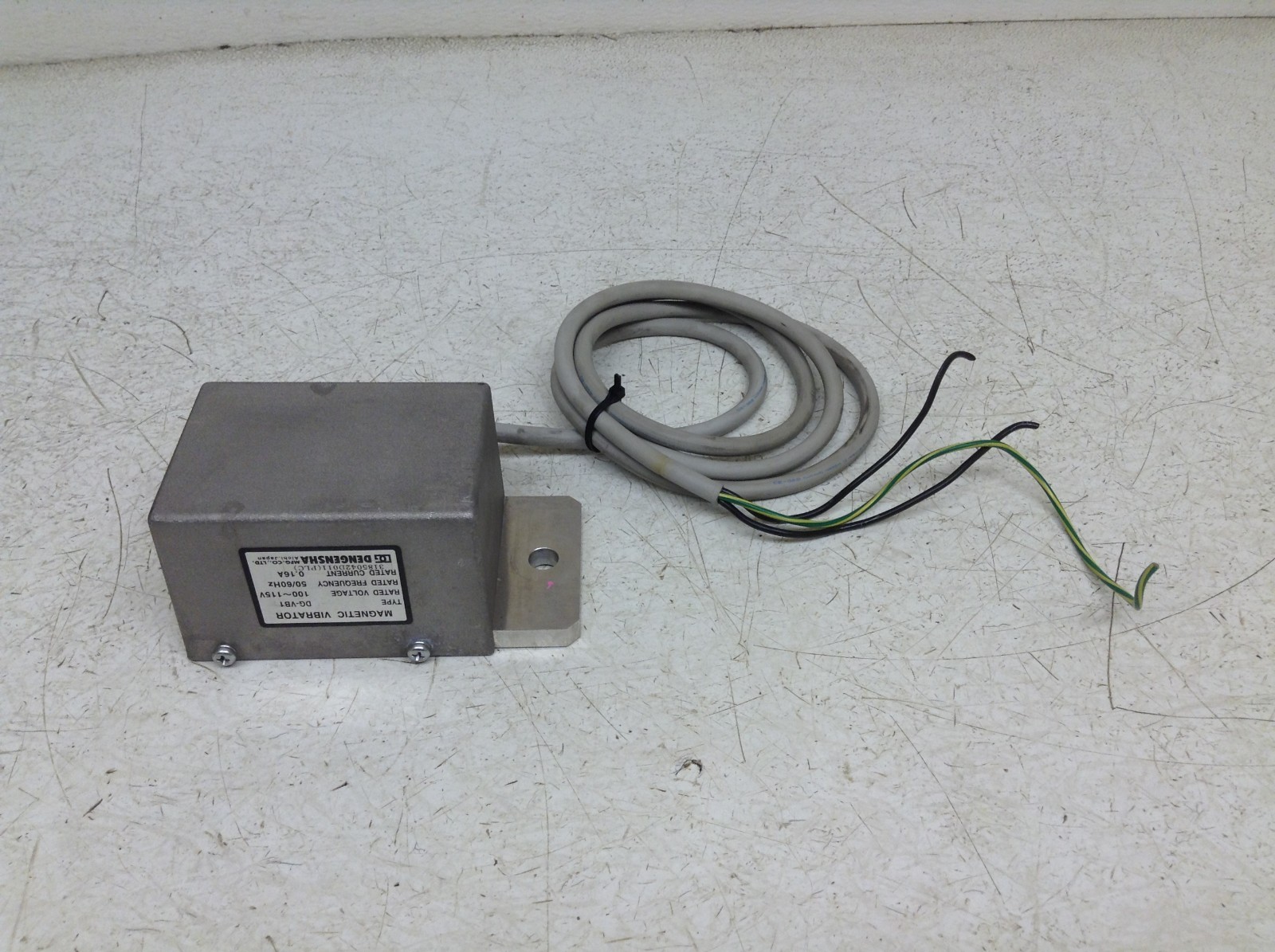 Dengensha DG-VB1 Magnetic Vibrator 110-115 VAC 0.16 Amp DGVB1 (VT)