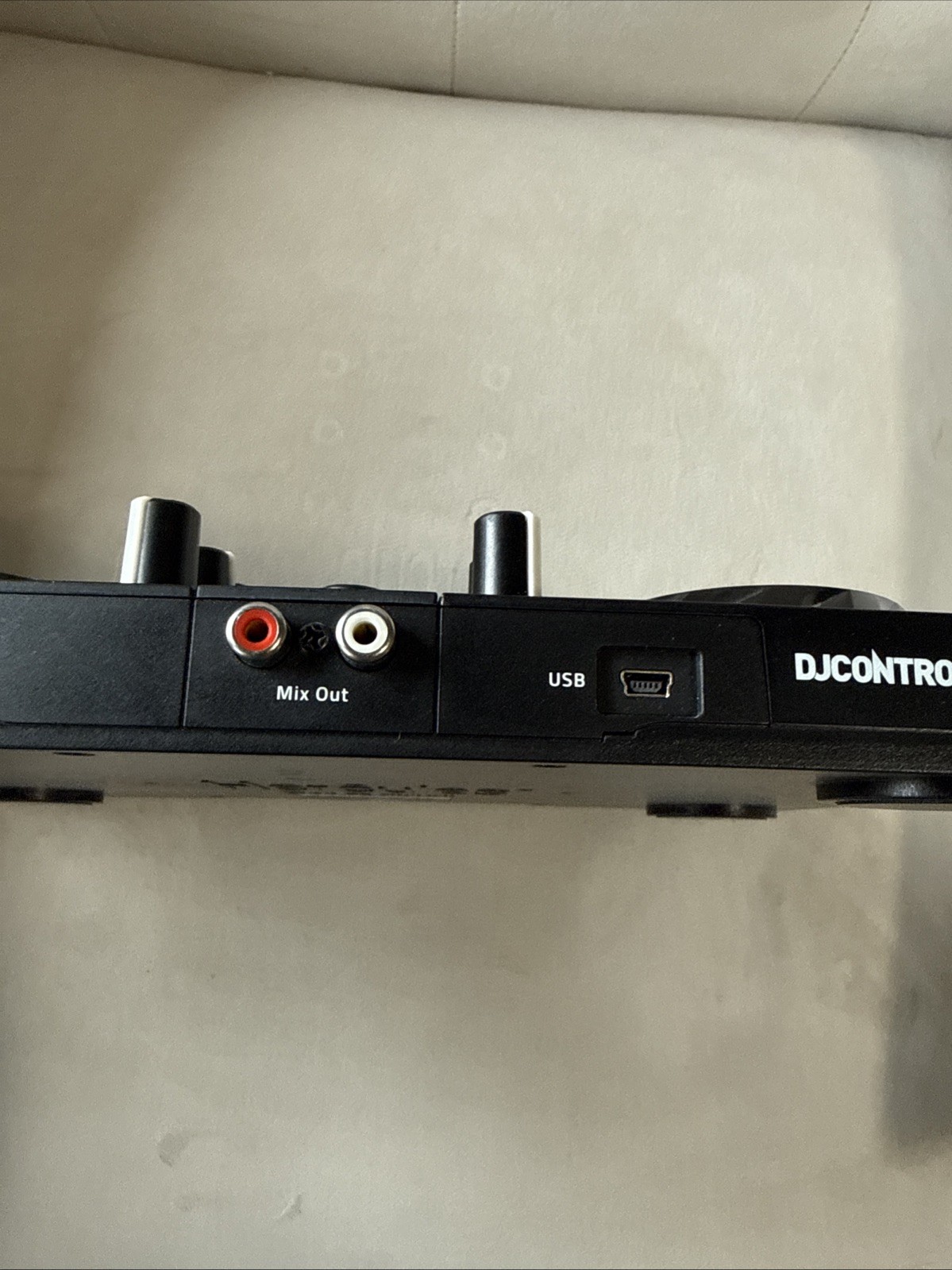 Hercules DJControl Instinct P8 Party Pack