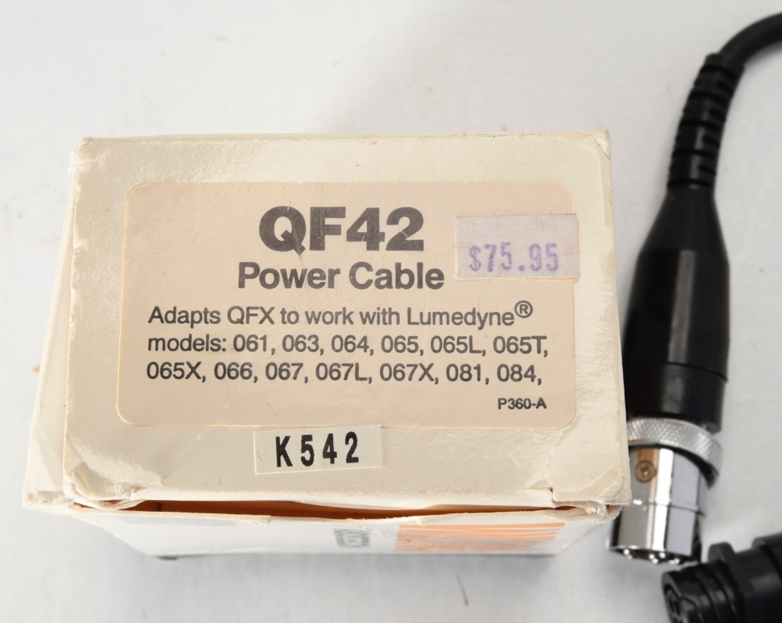 Quantum Instruments Quantum Battery 1 W Charger and Cables UNTESTED