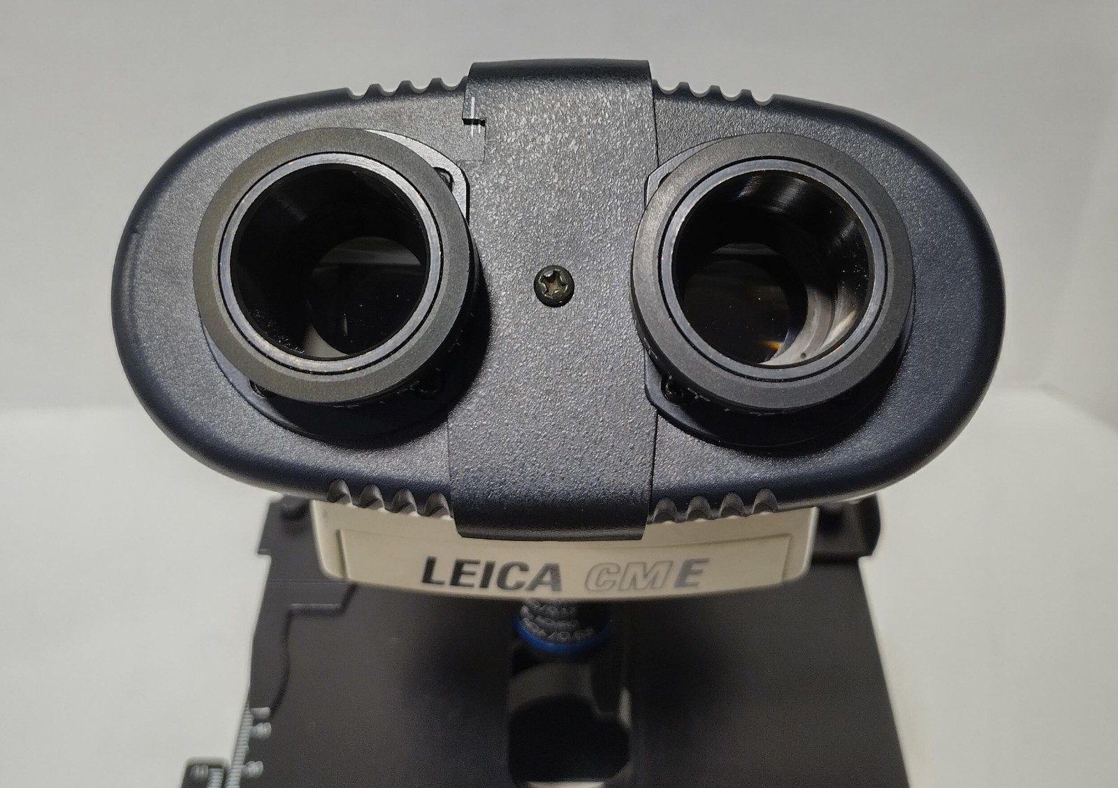 Leica CME Binocular Compound Microscope with 4 Objectives No Eyepieces/Condenser