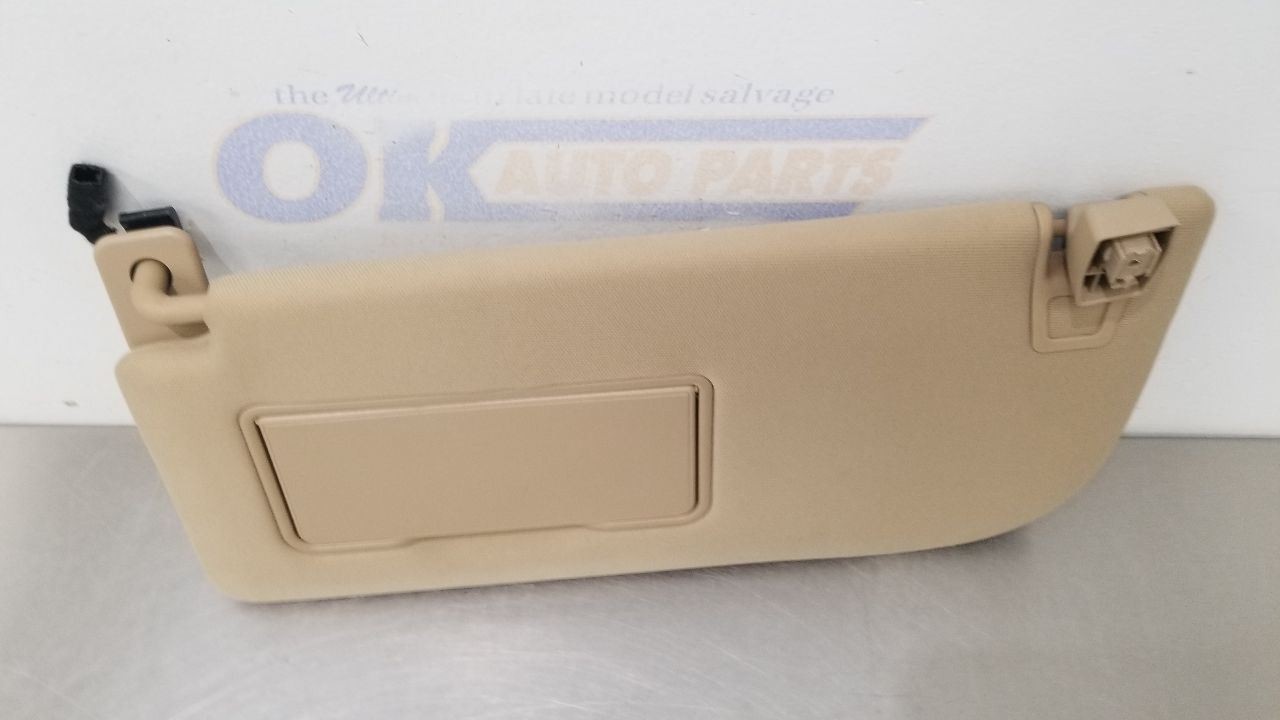 20 FORD F150 CREW CAB SUN VISOR ILLUMINATED GDO LEFT DRIVER TAN
