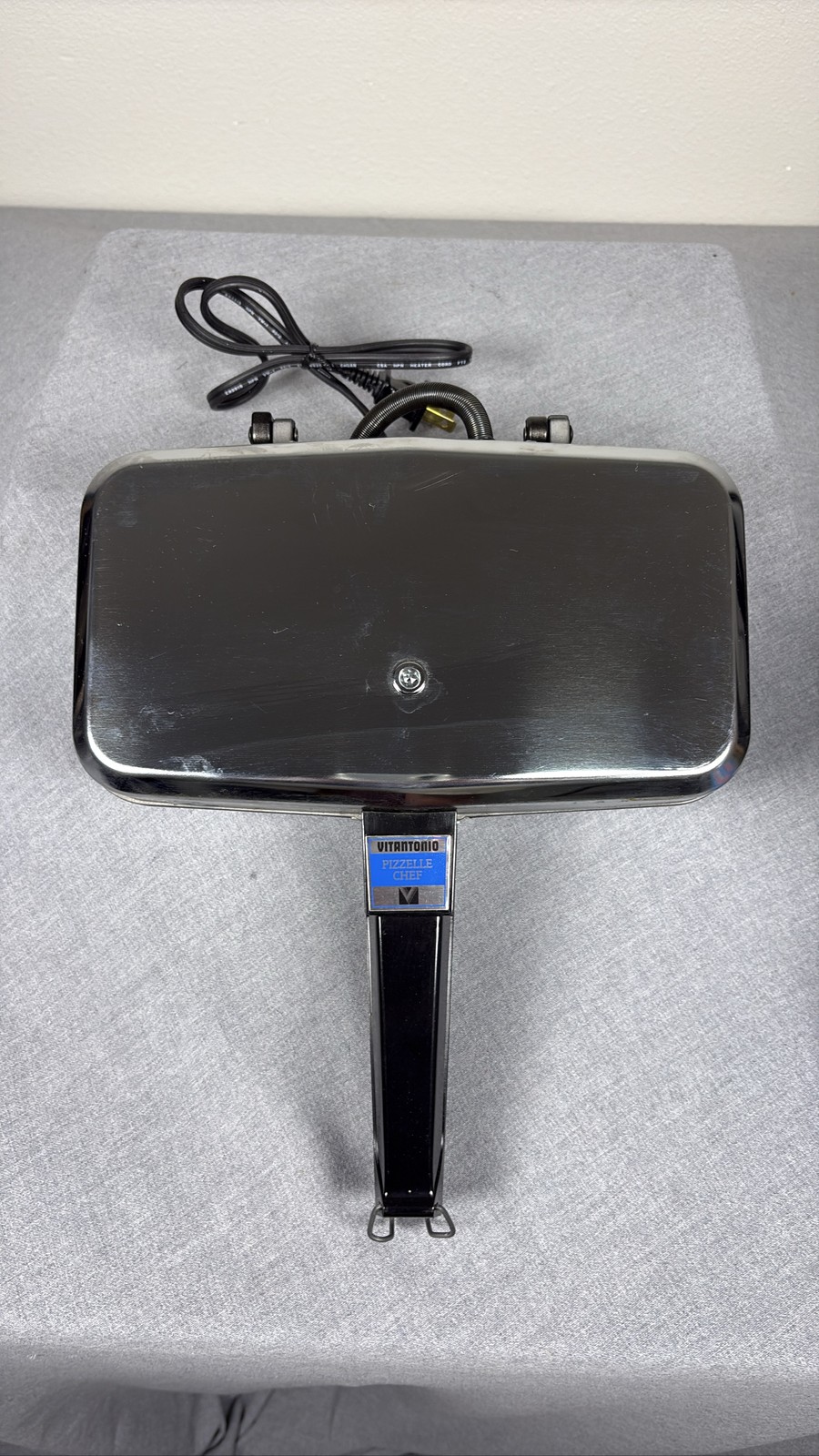 Vitantonio Pizzelle Chef Model 300 Italian Waffle Cookie Maker Iron