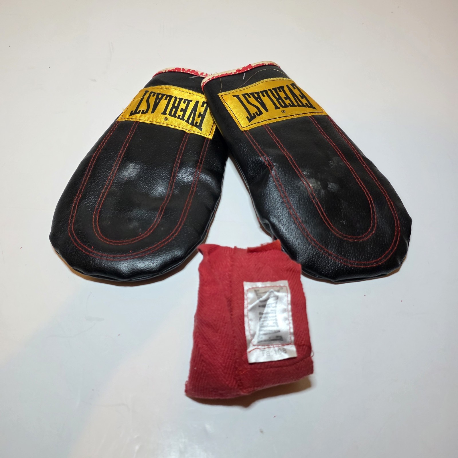 Vintage Everlast Leather Speed Bag Training Gloves Black And Gold Red Stitching