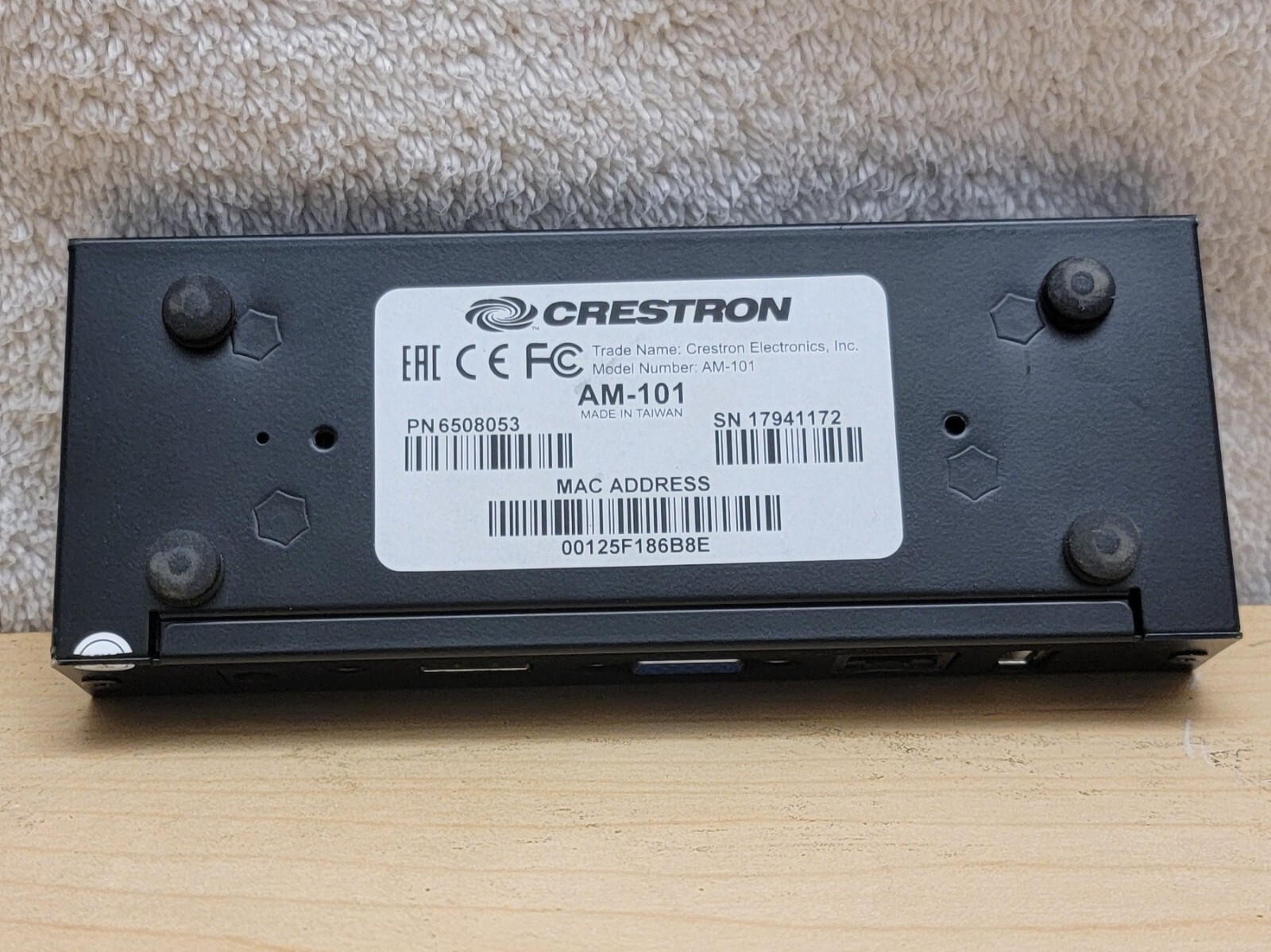 Crestron AM-101 | Air Media Presentation Gateway