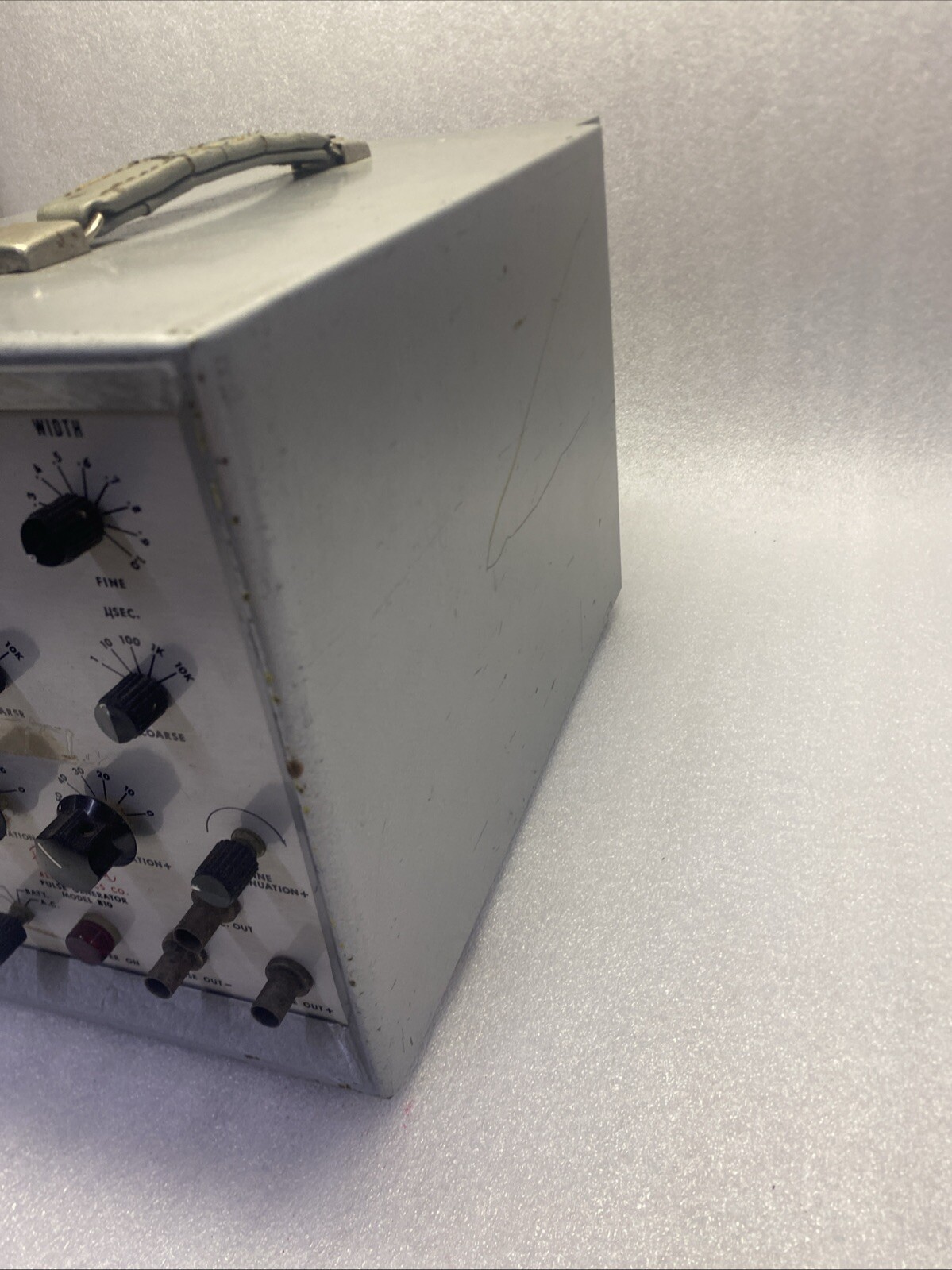 Vintage Rutherford Electronics B10 Pulse Generator Powers On