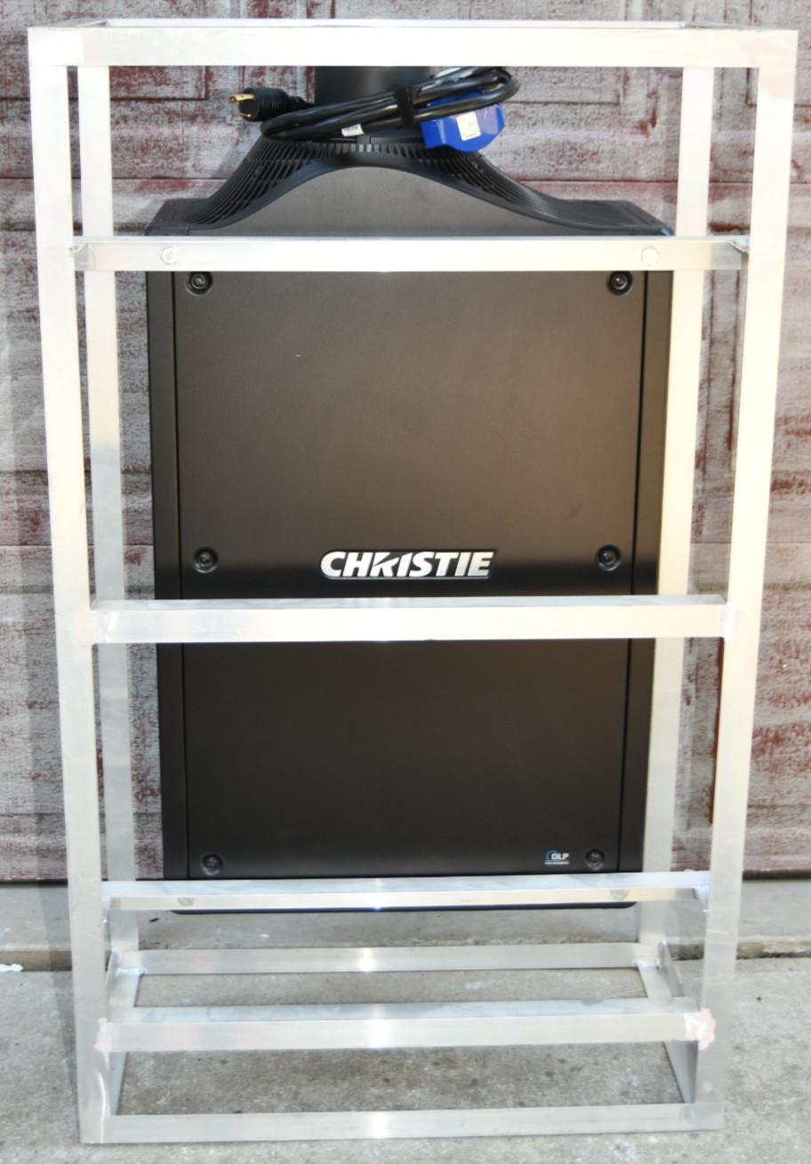 ^ Christie Boxer 4K20 Bb.4 (P/N: 114-011103-01) 4K HD Projector 19.5K Lumens