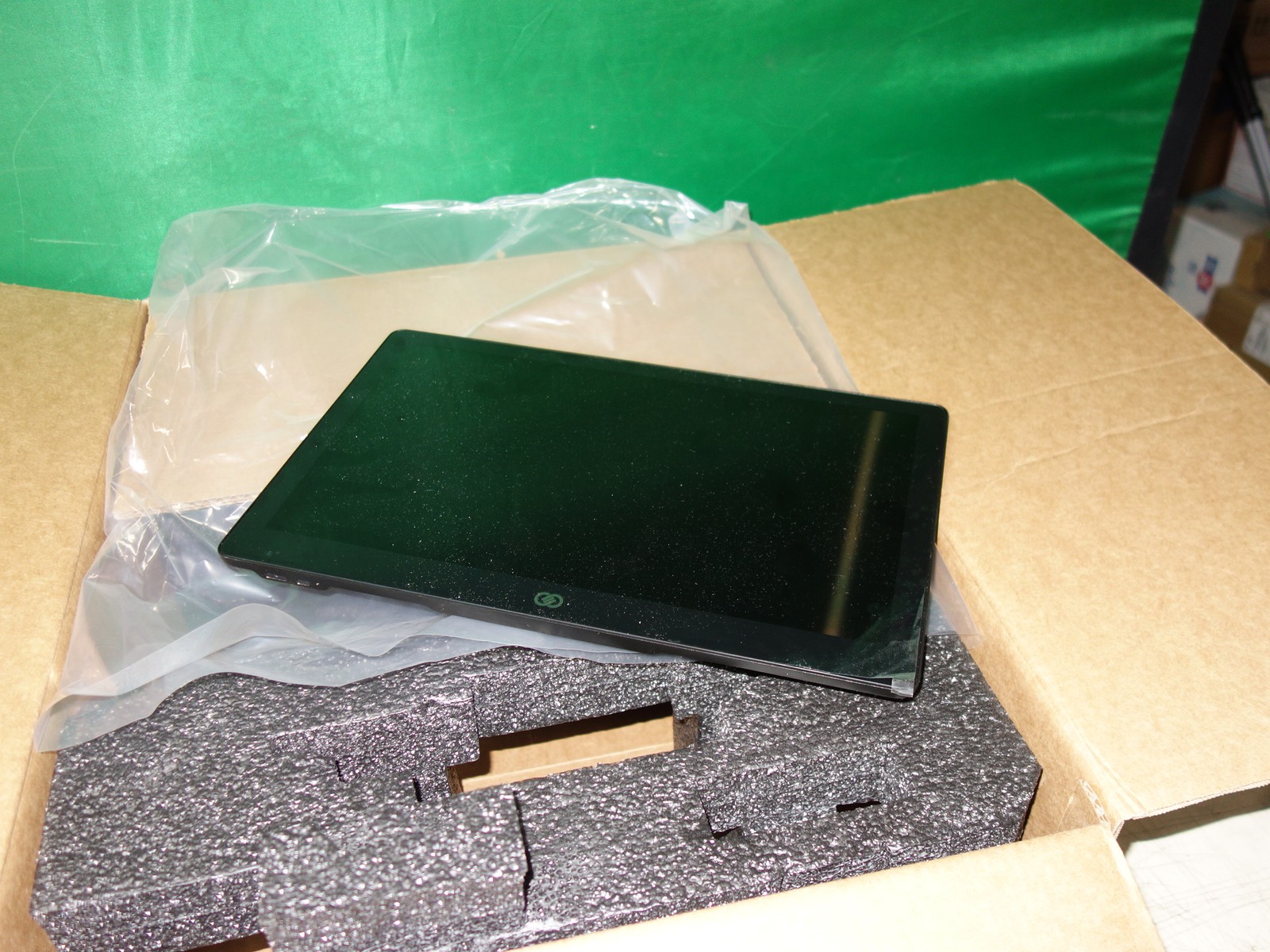 NCR CX7 7772-1516-2000 15" TOUCHSCREEN POS Terminal Display i5-8500T 8GB * NEW