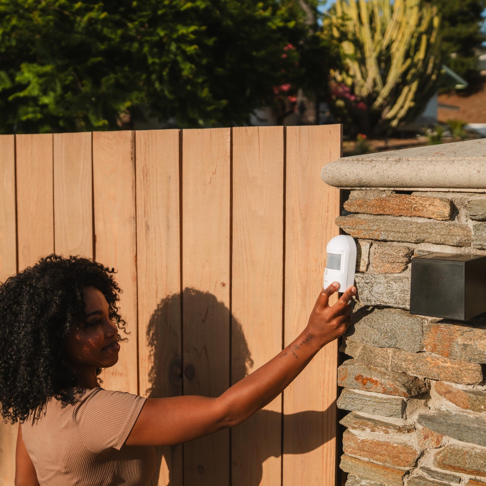 Sabre Driveway Alert, Wireless Motion Detector Sensor System with White