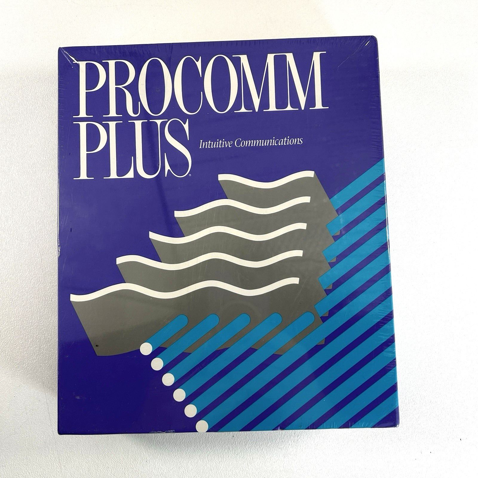 International Procomm Plus 2 2.01  Dos 5.25 Rare Vintage Box Collector Windows