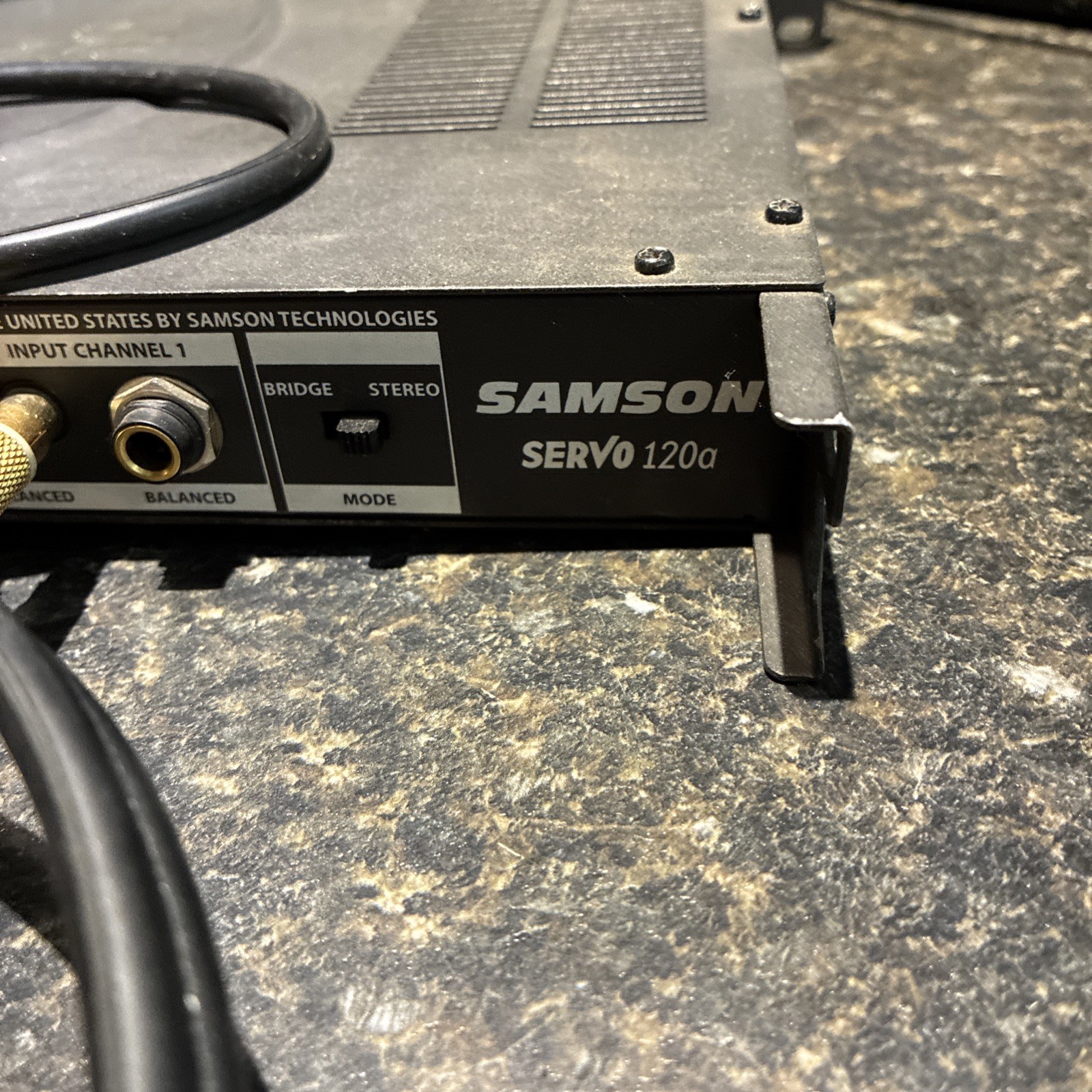 Samson Servo 120a Power Amplifier