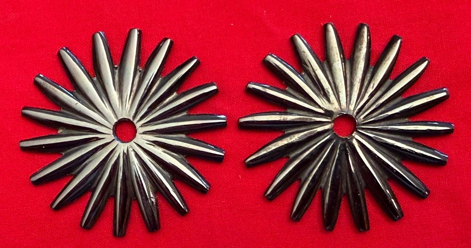 NICE NEW  2" 18 Point COWBOY VAQUERO SPUR ROWELS & Pins