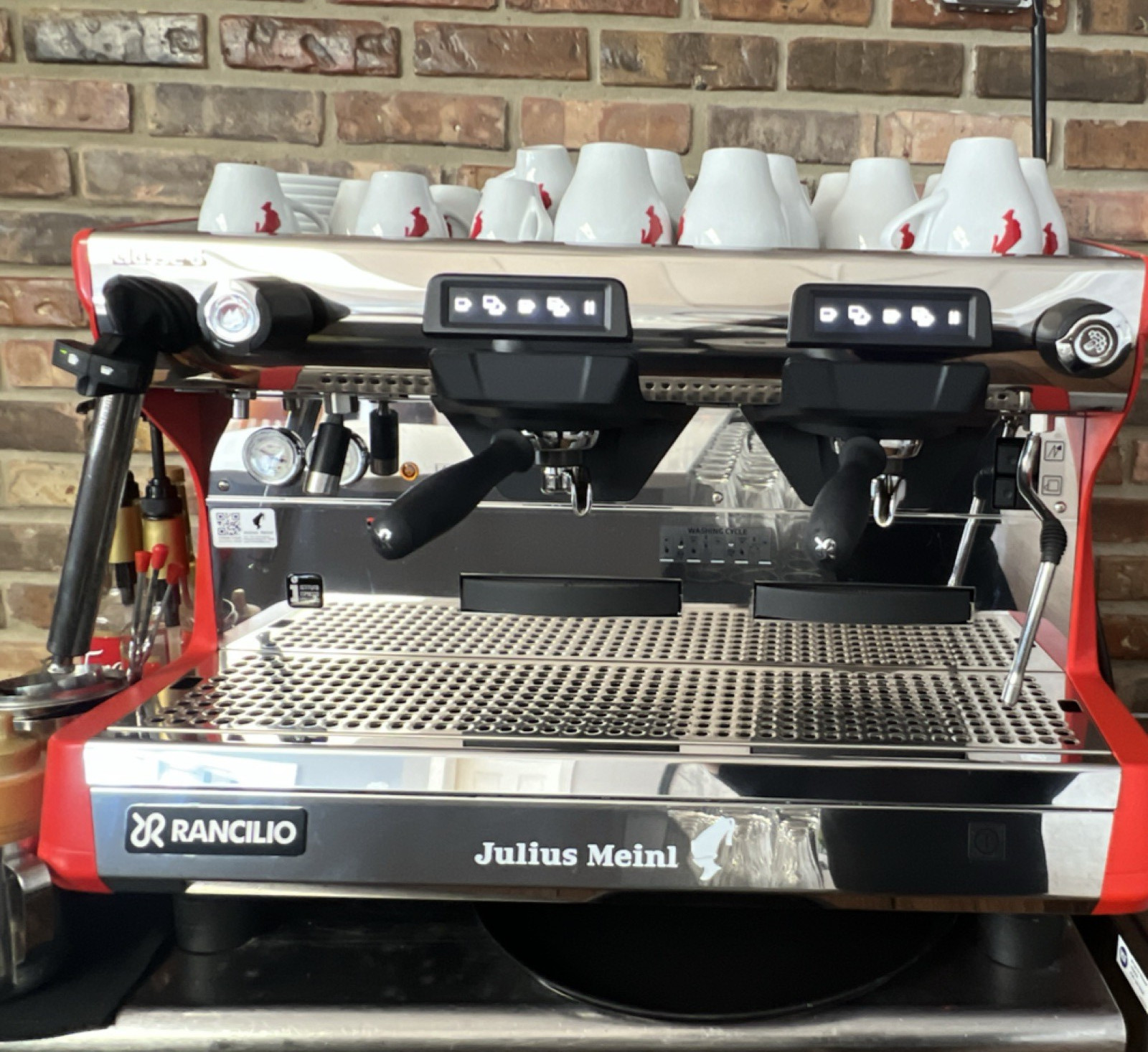 Rancilio Classe 5 Commercial Espresso Machine Red Silver Steam Wand Hot Water F…