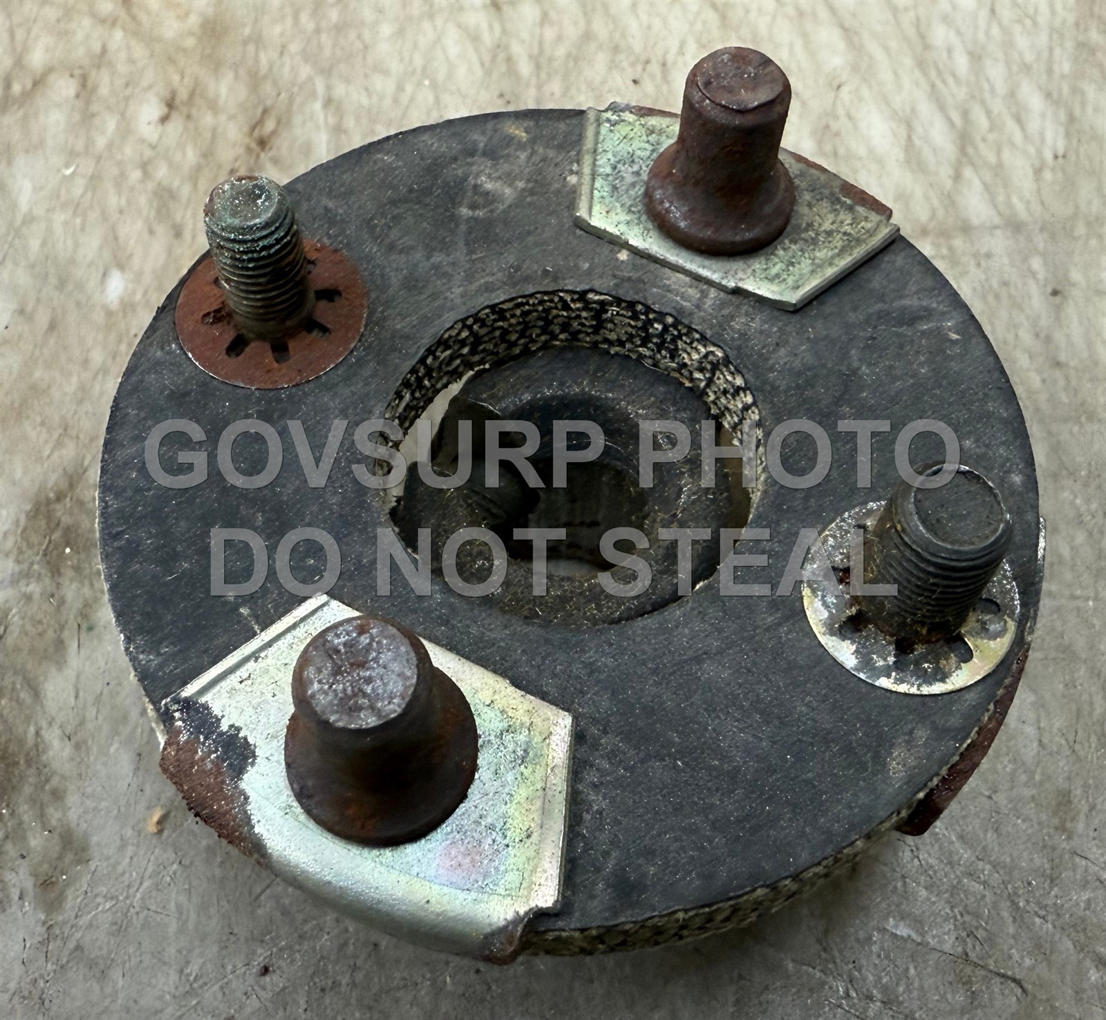 GM # 5699250 SAGINAW steering coupler rag joint for 1967-68 Corvette