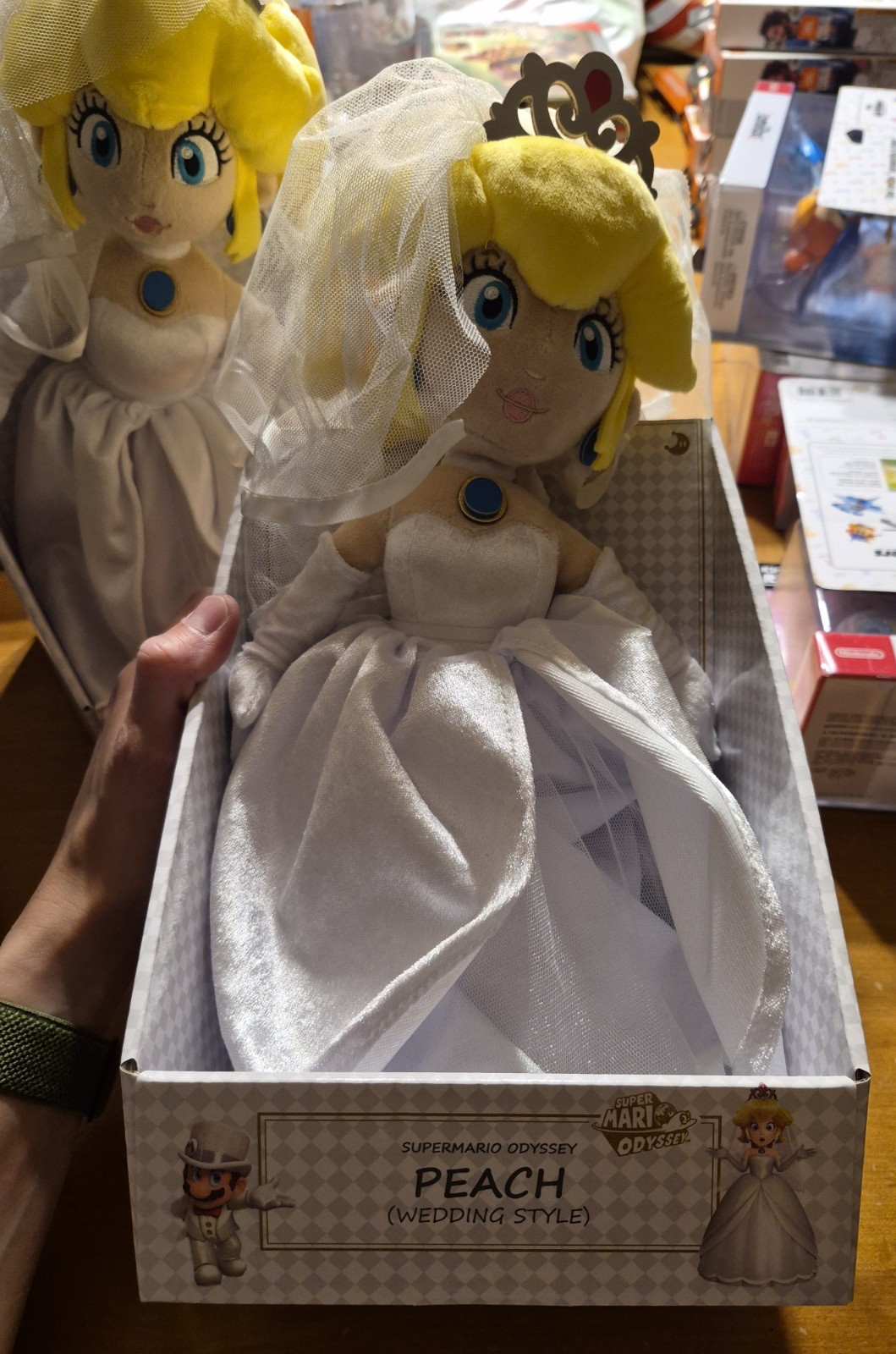 Nintendo Super Mario Odyssey PEACH WEDDING STYLE 16" Bride Stuffed Plush