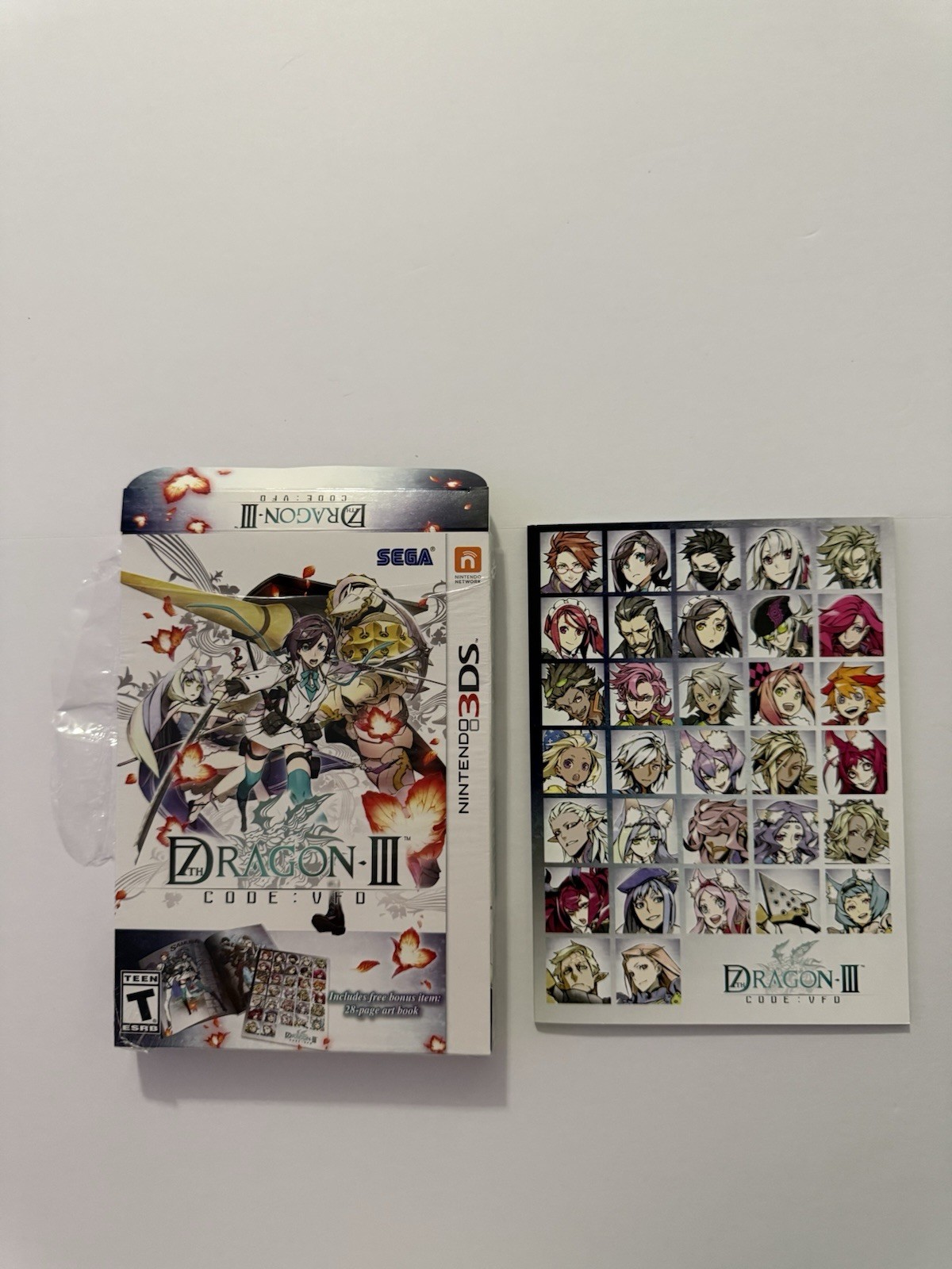 7th Dragon III Code: VFD Nintendo 3DS Empty Box with Artbook