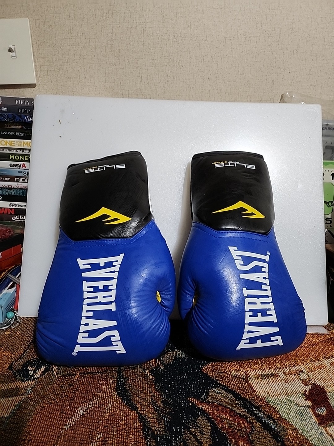 Everlast Elite Pro Style Training Boxing Gloves, 16oz - Blue
