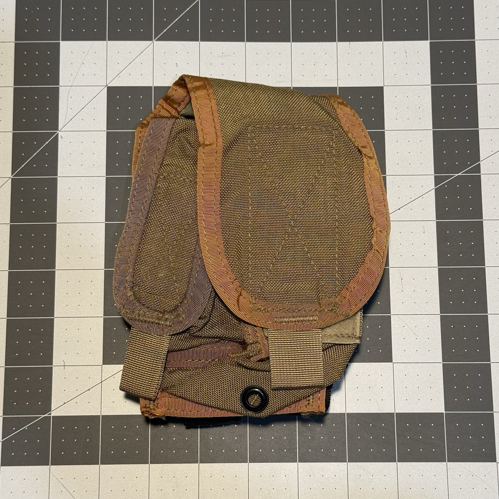 Pre MSA Paraclete Double M4 Pouch W/ 40mm Pocket - Rare Pinky Tan Color VGU