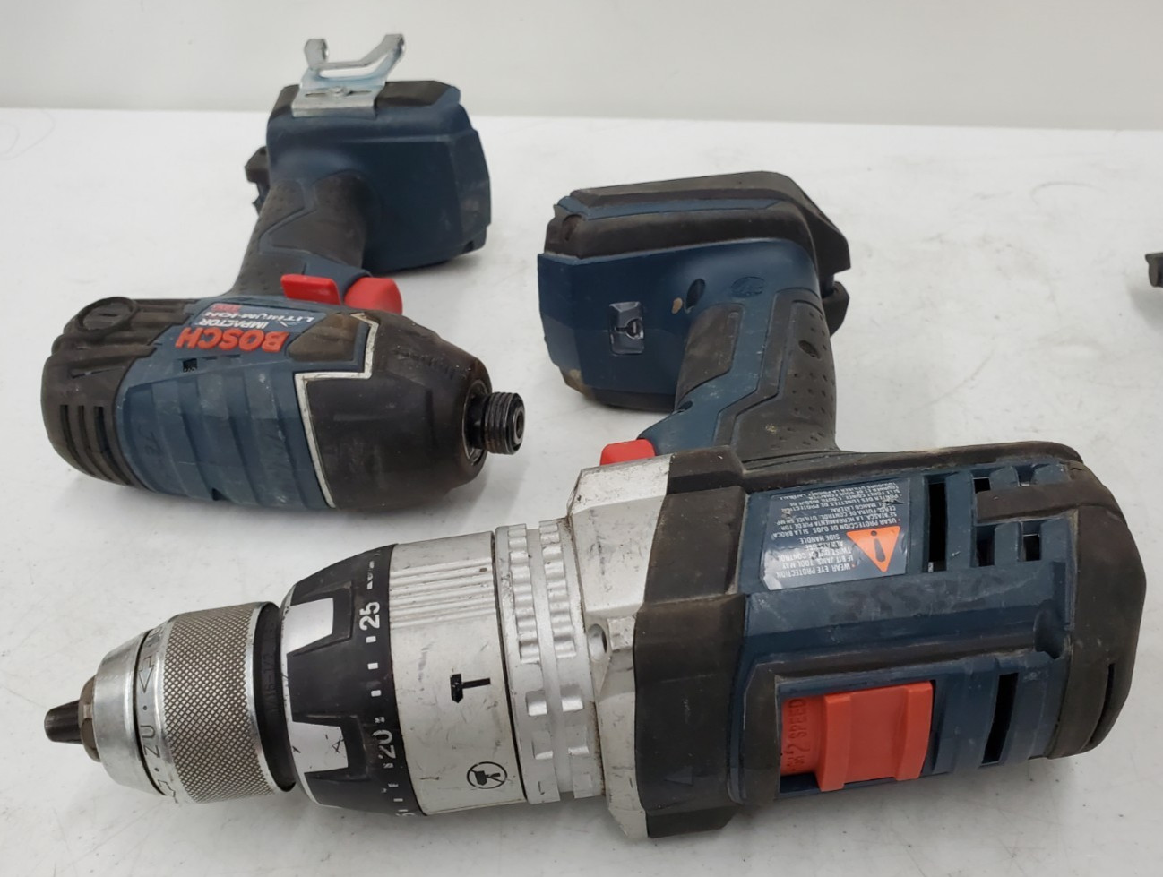 Bosch 18V Tool Set -- Drill (HDH181X) and Impact Driver (25618)