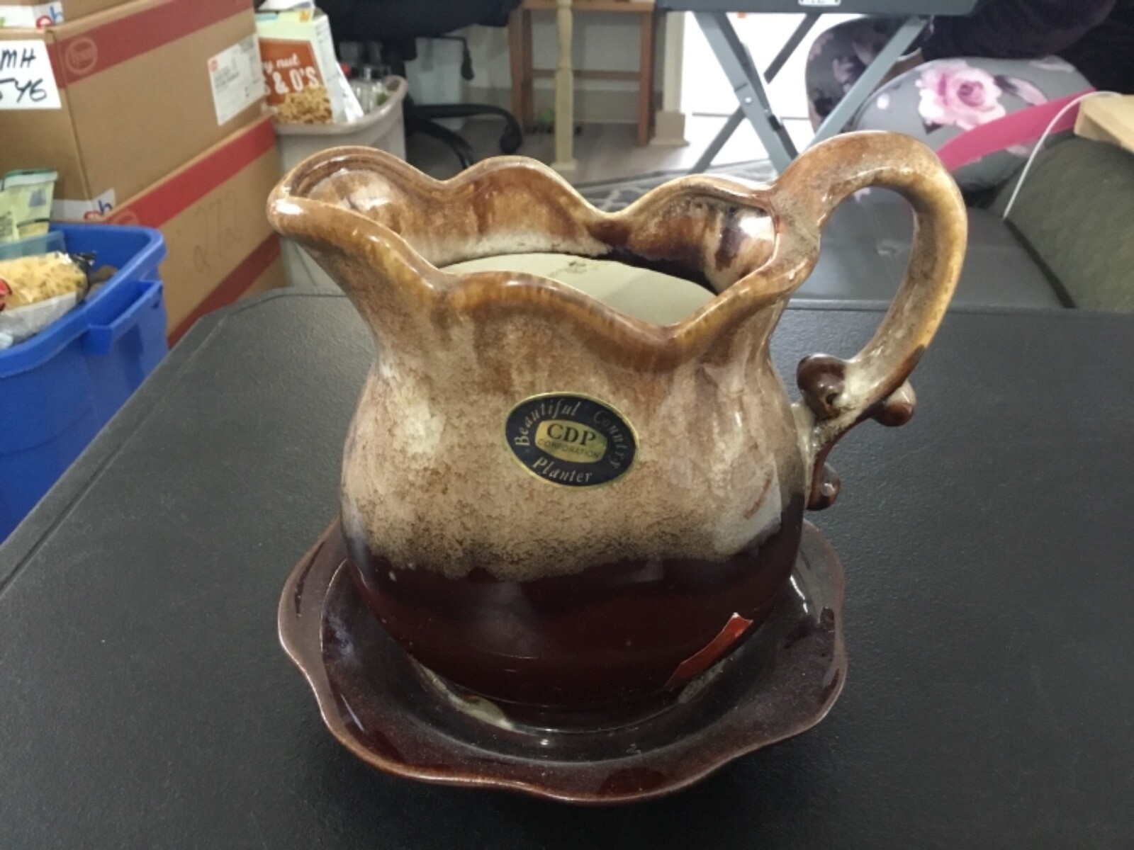 Beautiful Country CDP Corp. Planter w/Attached Saucer