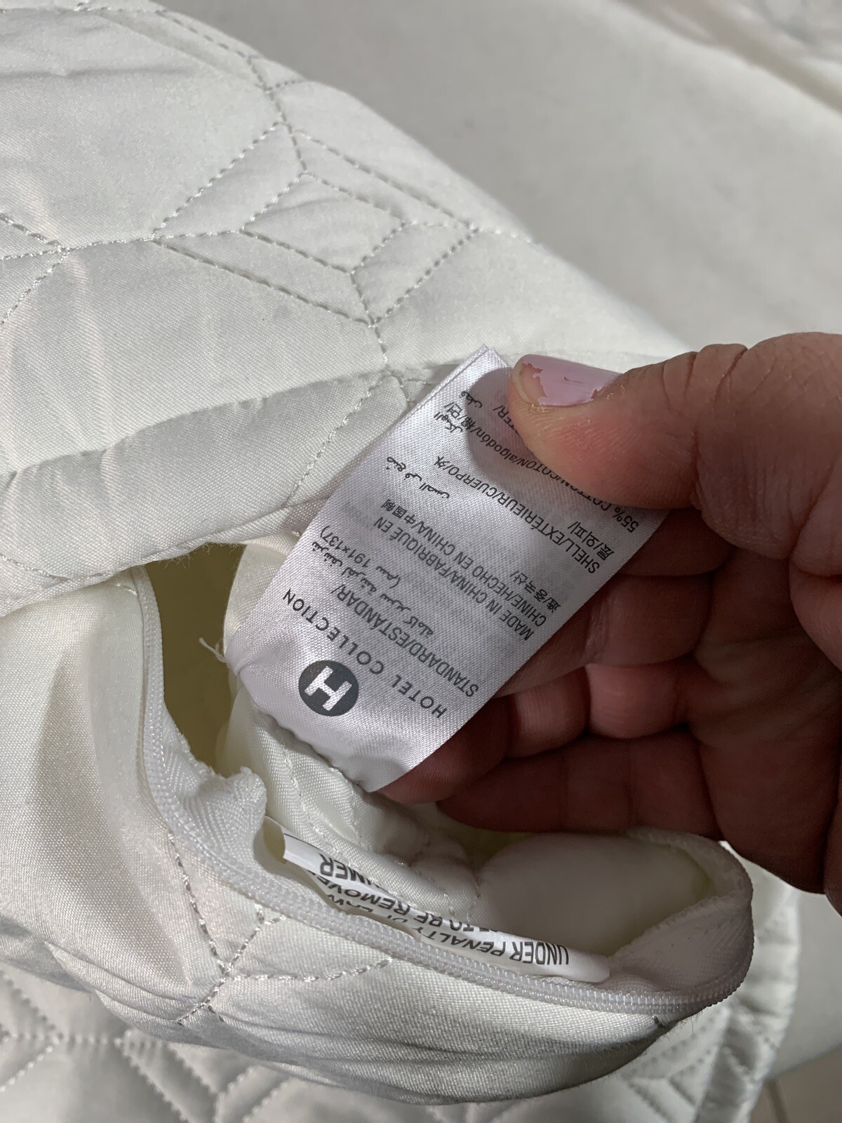 NEW $120 [ 1 Standard ] Quilted Pillow Sham for Hotel Collection Alabastar #119