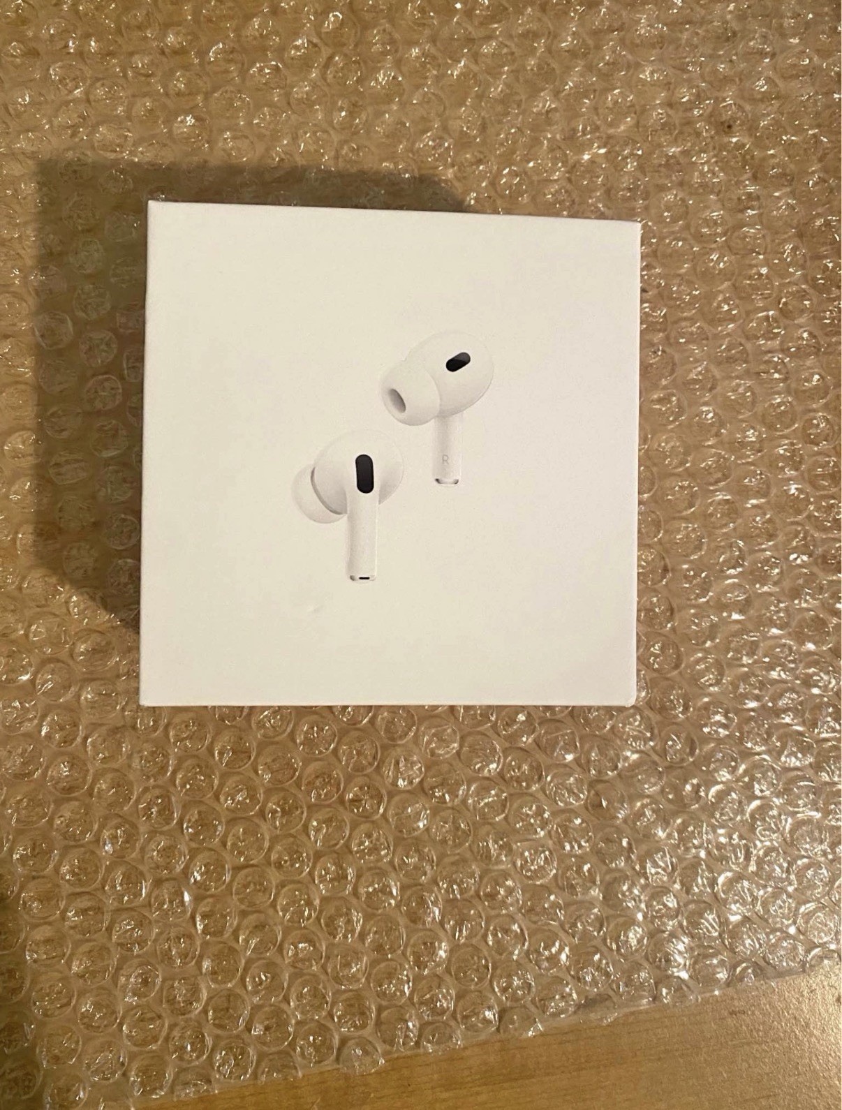 Apple AirPods Pro 2nd Generation with MagSafe Wireless Charging Case (USB‑C)...