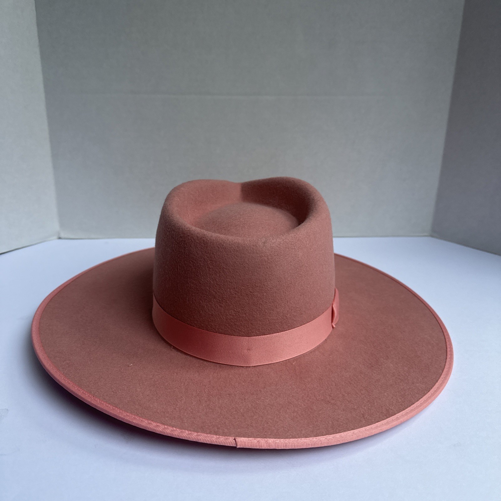 Lack of Color Wide Brimmed Rose Pink Hat Size Small (55 CM) Australian Wool NWT