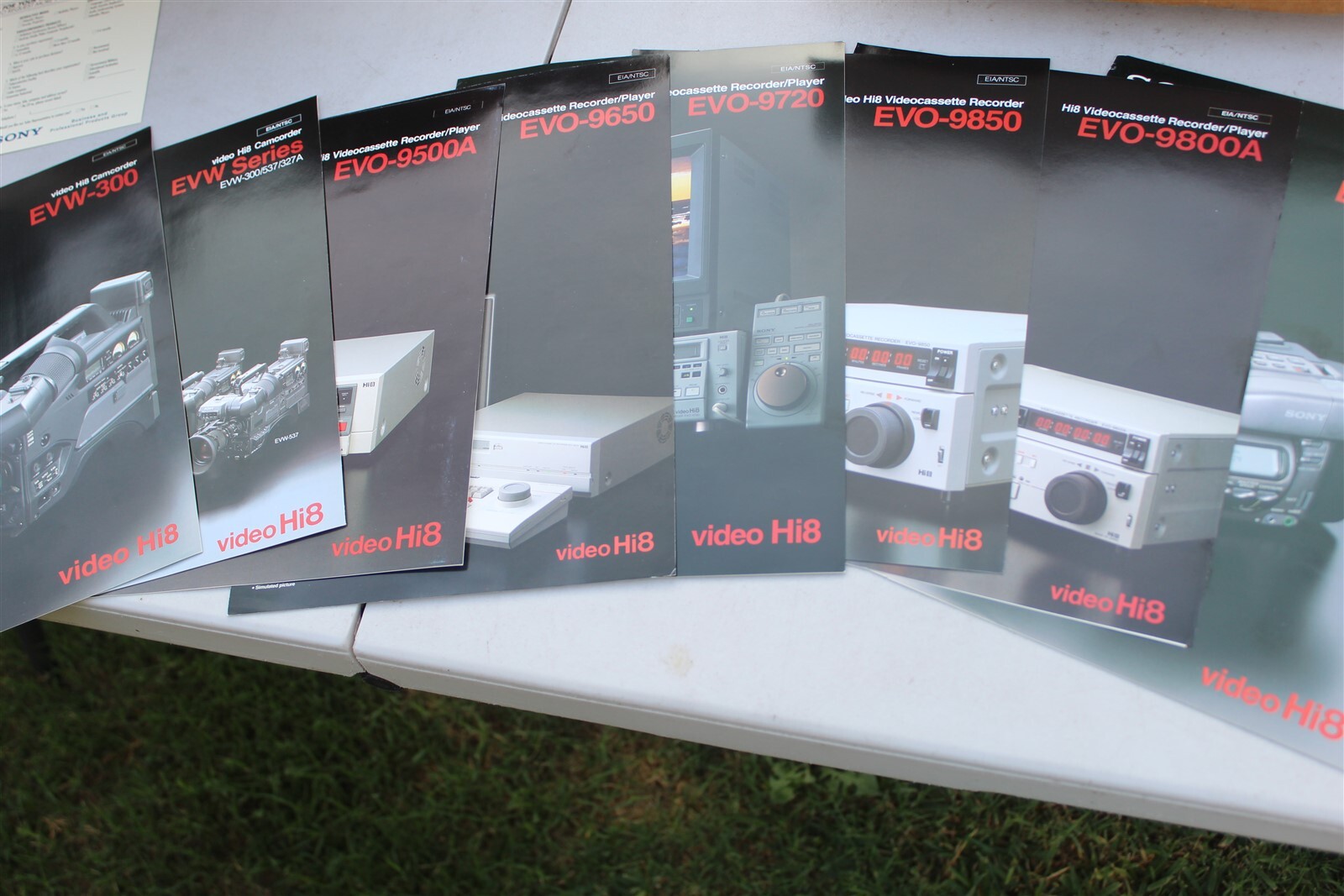 SONY EVO / EVW CAMCORDERS/ PLAYERS 8 BROCHURE PACK - SPECIFICATION SHEET 1994