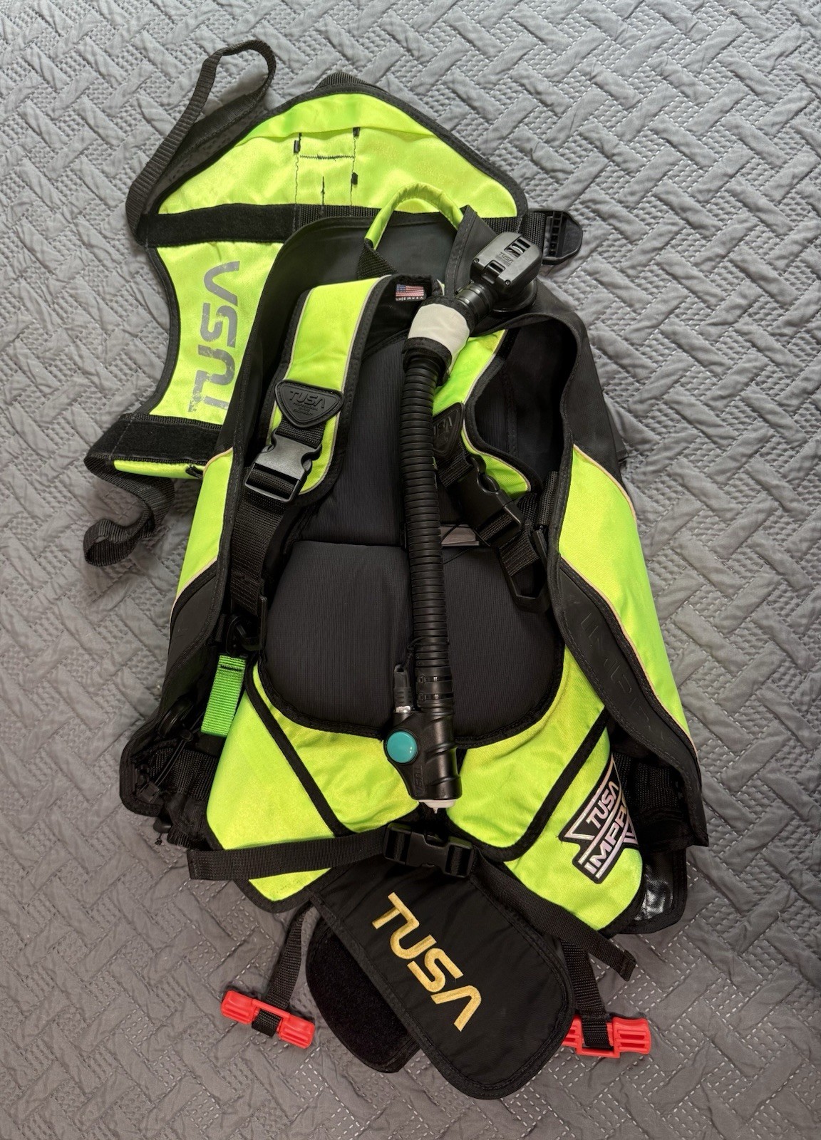 TUSA IMPREX pro Scuba BCJ 3900 s-sx Vest Jacket W/Weight Bags. Great Condition