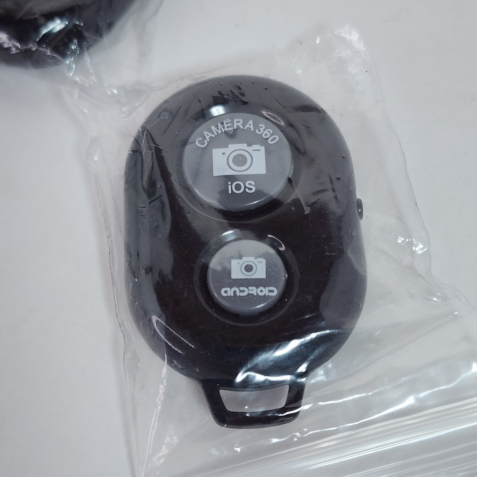 Bluetooth Selfie Shutter Remote Control for Cell Phones Bluetooth Wireless 2-Pk