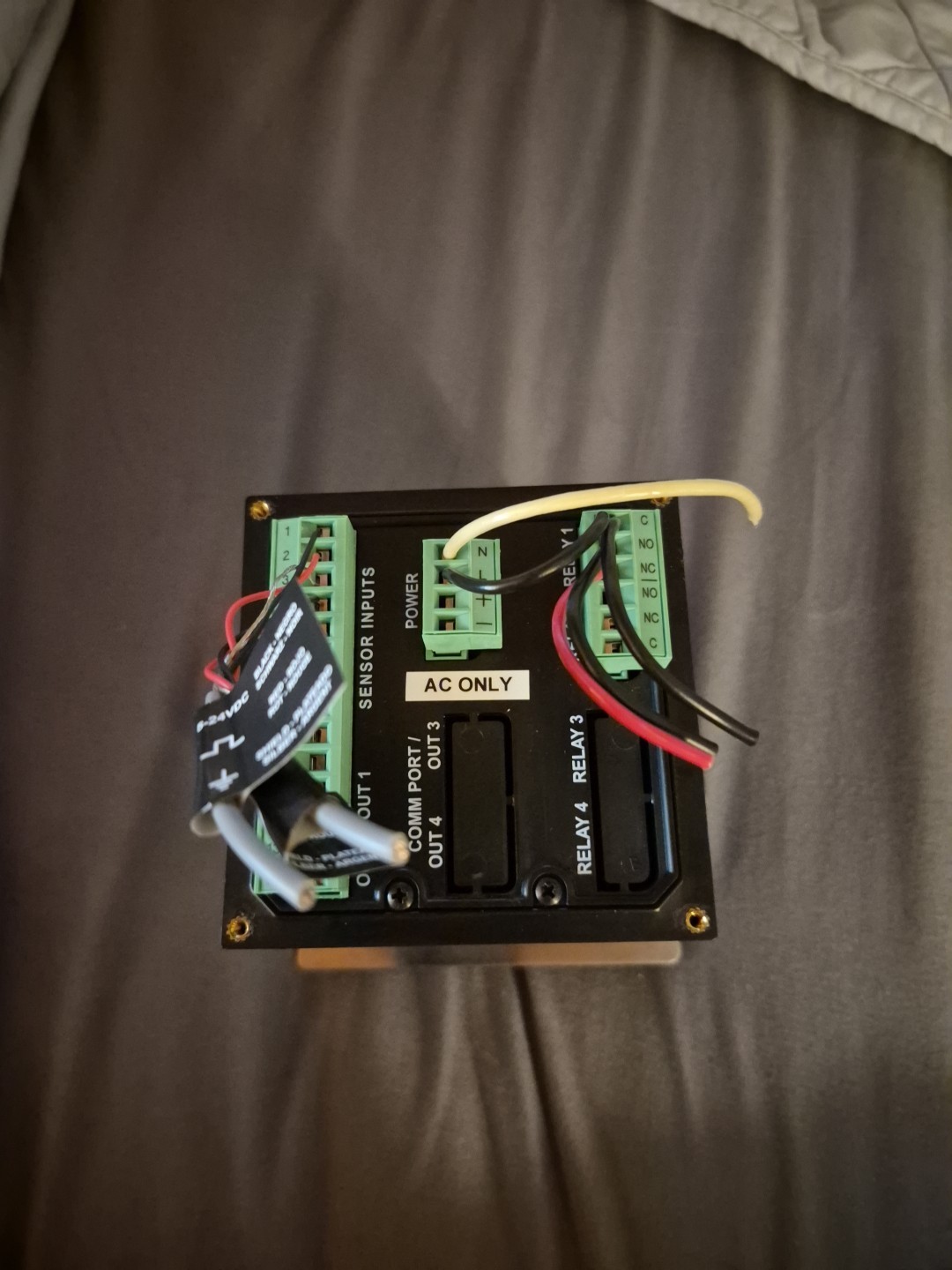 GF Signet Multi-Parameter Controller I/O Module 3-8900.401-X