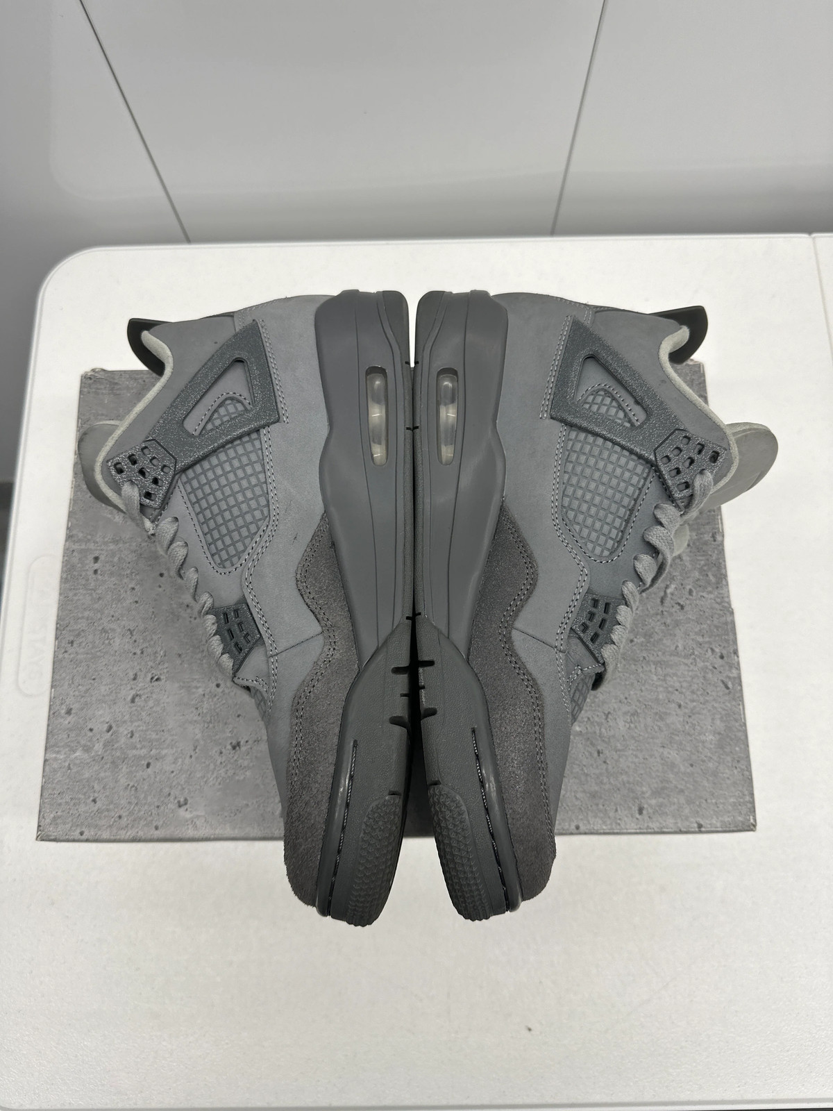 Jordan 4 Wet Cement (9.5)