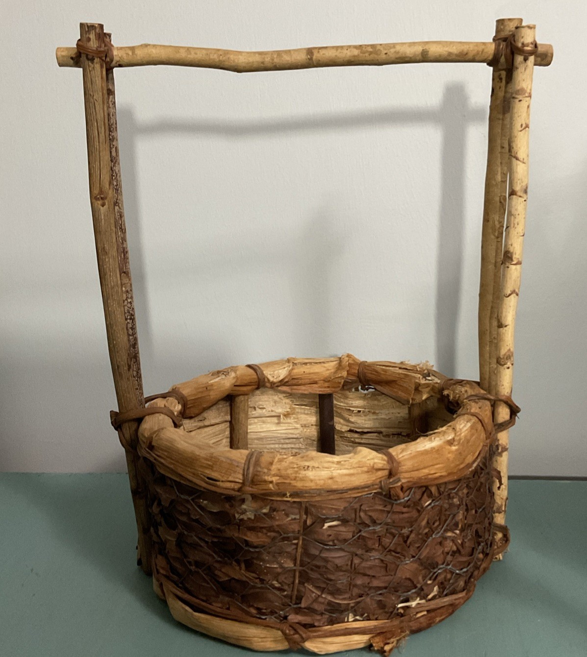 Wishing Well Hand Crafted Woven Wooden Basket Natural Materials Round Vintage