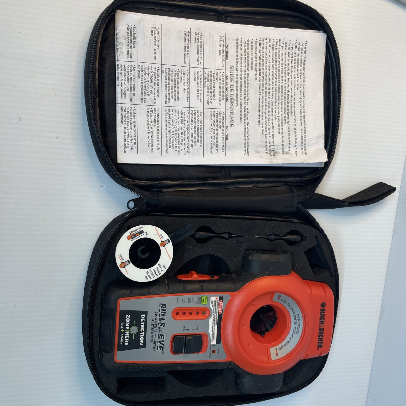 Black & Decker BDL110S Bulls Eye Auto-Leveling Laser with Sensor - Pre Owned