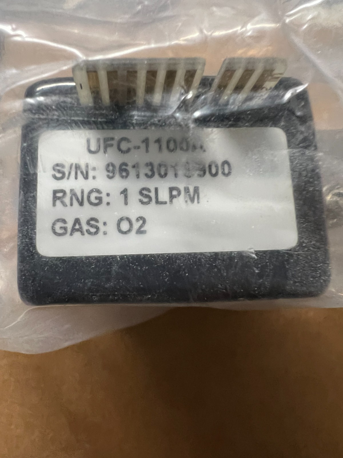 UNIT UFC-1100A Mass Flow Controller for O2 Gas, 1 SLPM, Calibrated and Sealed.