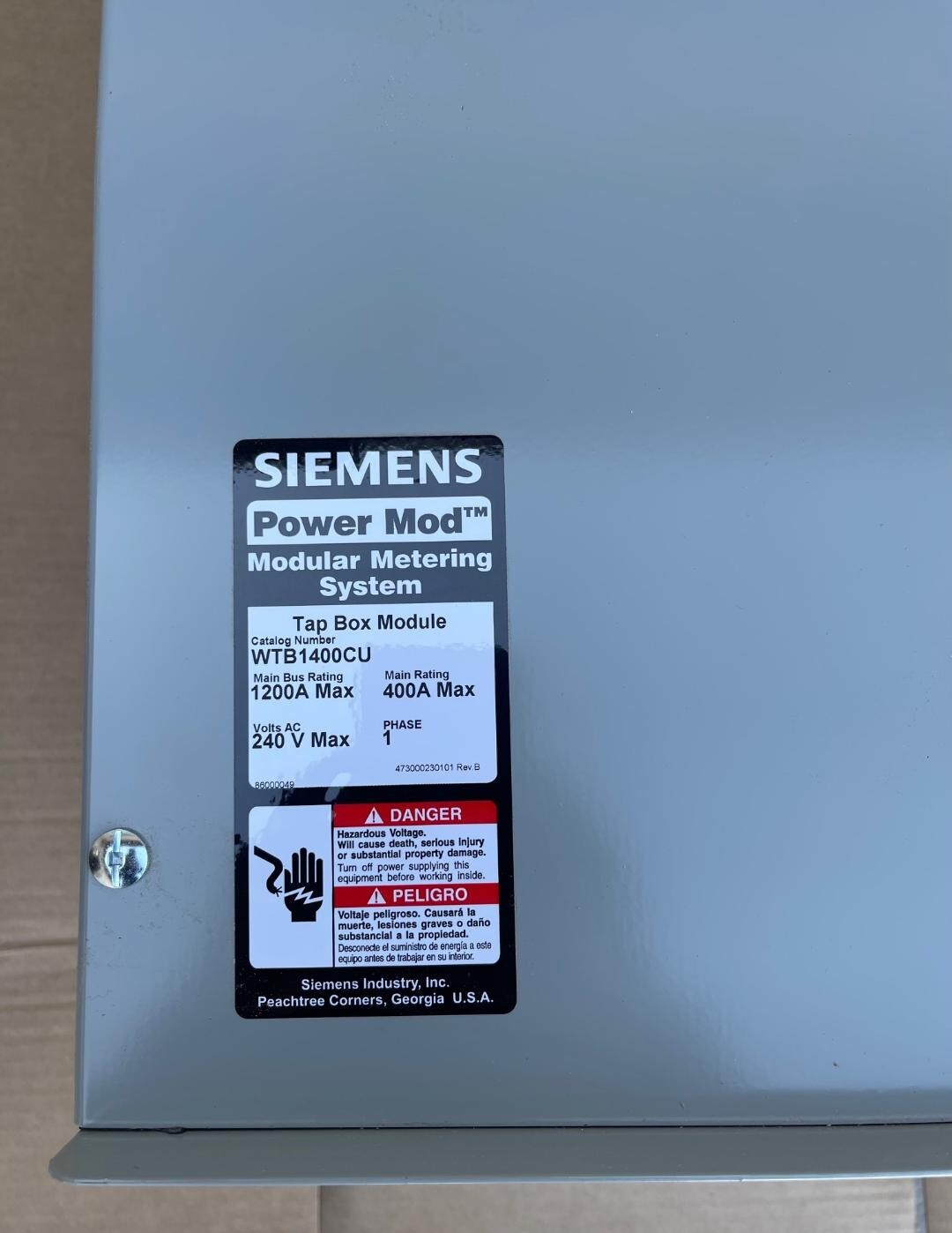NEW SIEMENS METER STACK wtb1400CU 400amp 240V TAP BOX