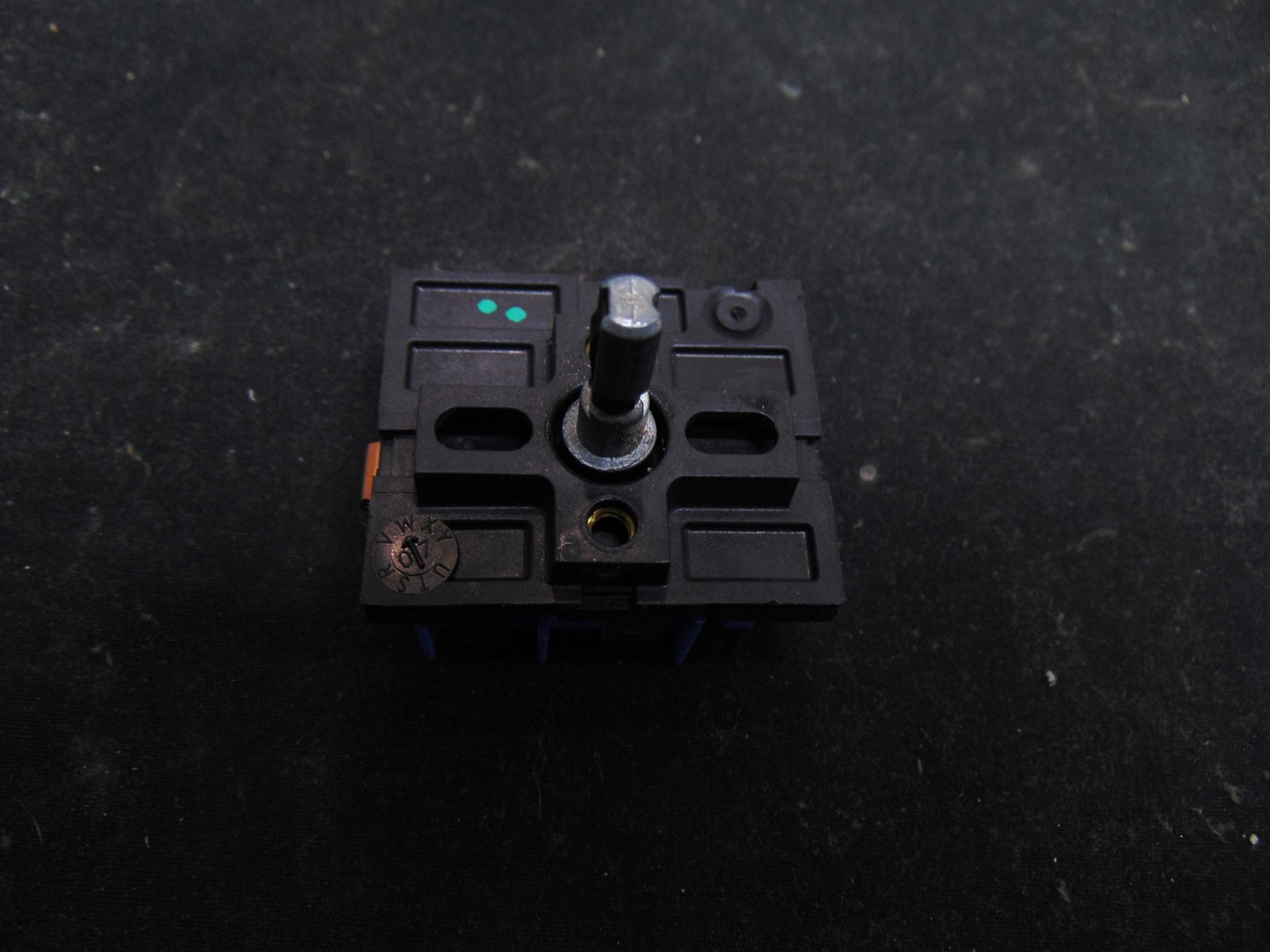 GE Electric Range JB750SJ8SS Surface Element Control Switch WB24X25013