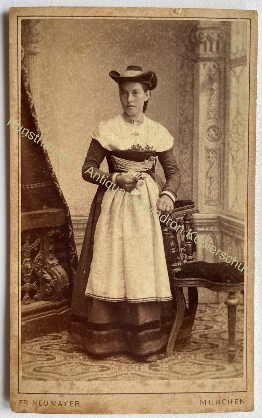 Orig CDV photo photograph lady woman fashion around 1890 costume Munich dirndl Bavaria