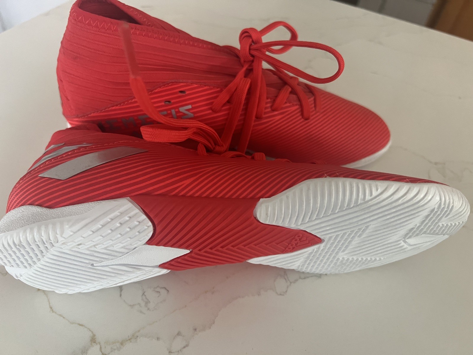 Soccer shoes