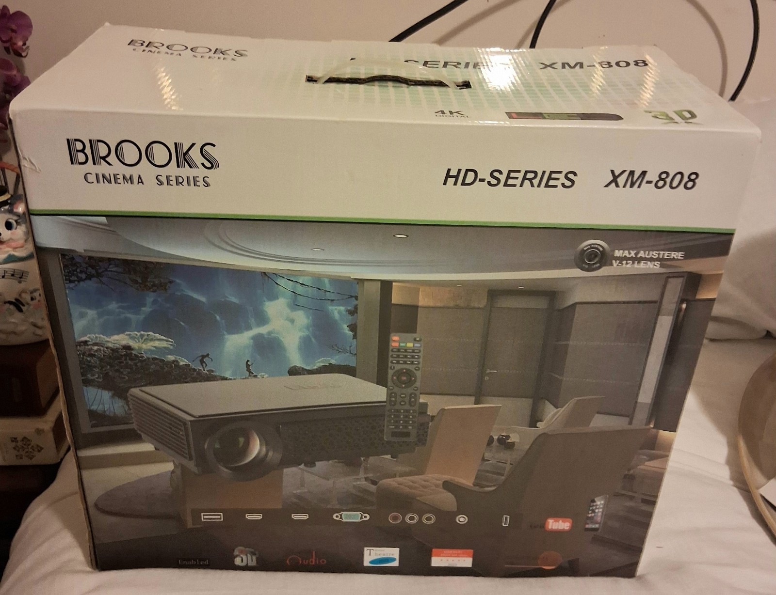 Brooks Cinema HD Series XM-808 4K 3D UHD Digital LED Projector 50"-250" New Open