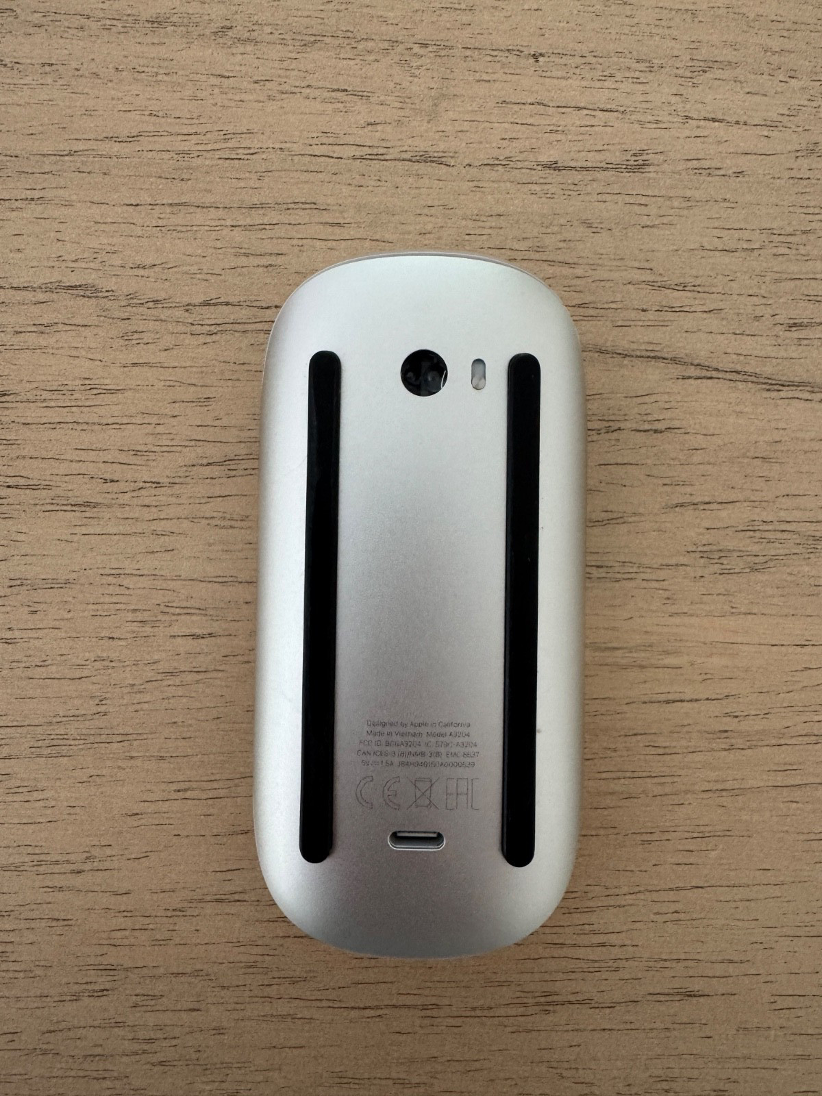 Apple Magic Mouse MK2E3AM/A Wireless Bluetooth USB-C Touch - White