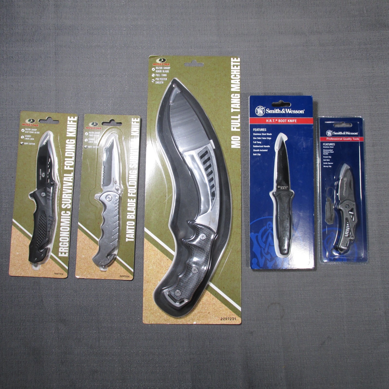Smith & Wesson / Mossy Oak - Fixed Blade Folding Knives - You Pick Your Knife