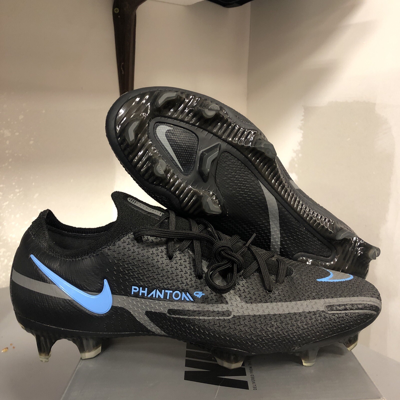 NIKE PHANTOM GT ELITE FG SIZE 6.5 MENS BLACK BLUE CZ9890 004