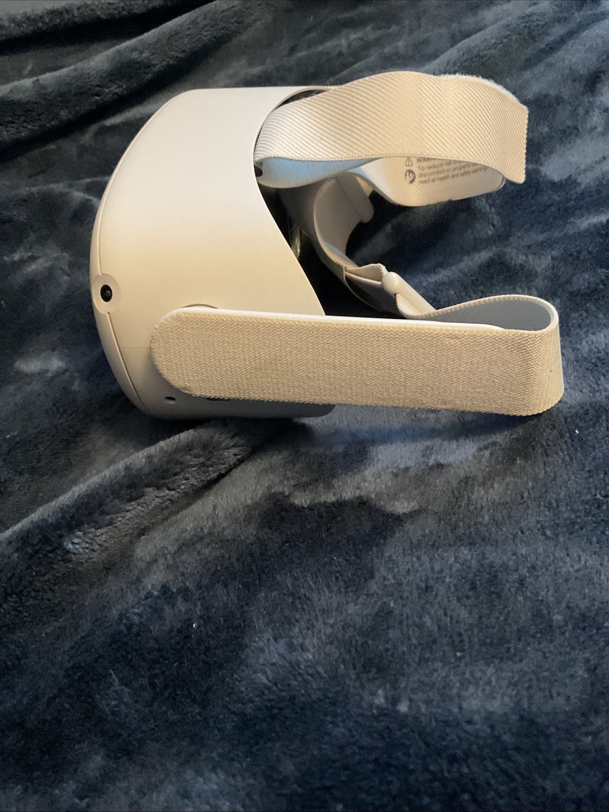 Meta Quest 2 Virtual Reality Headset All-in-One