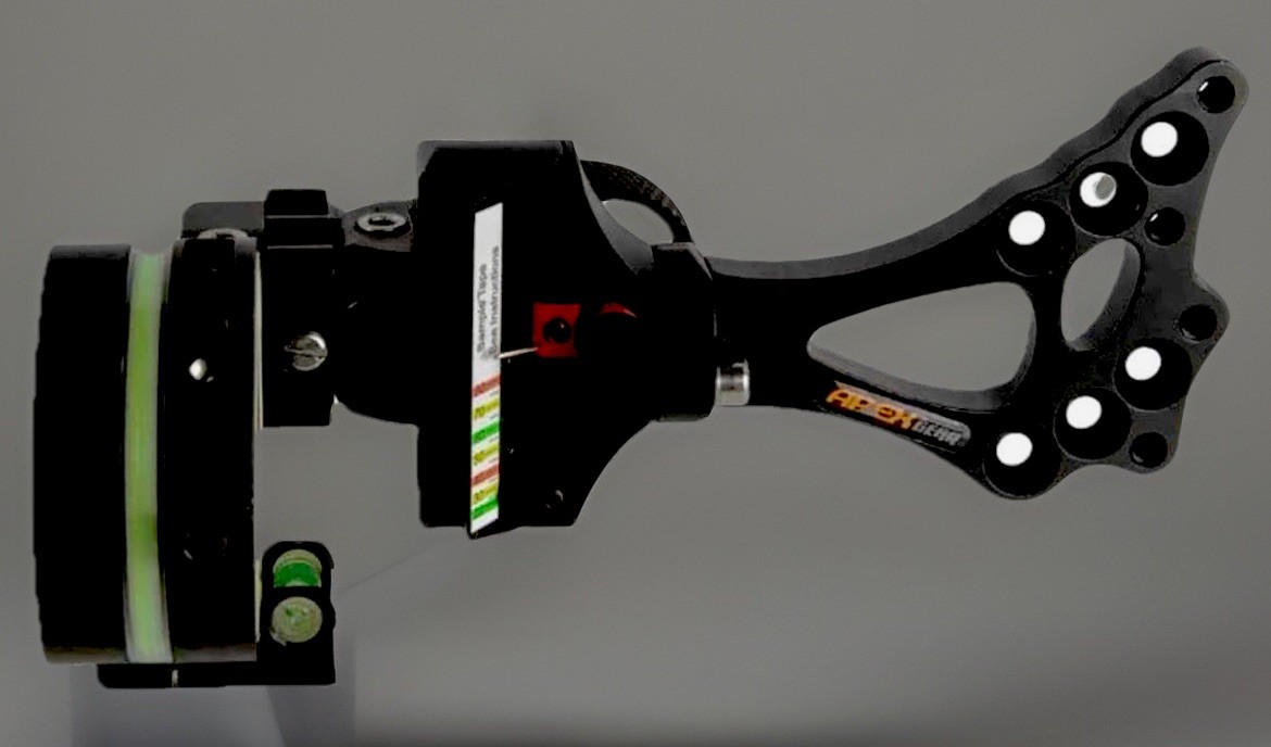 Apex Black Compound Bow Sight Adjustable with Mounting Bracket with Rage quiver.