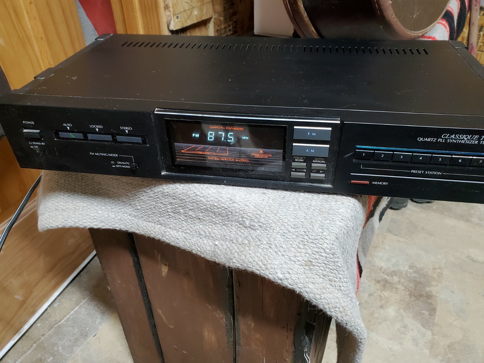 Sansui Classique T-730 Quartz PLL Synthesizer AM/FM Tuner Tested