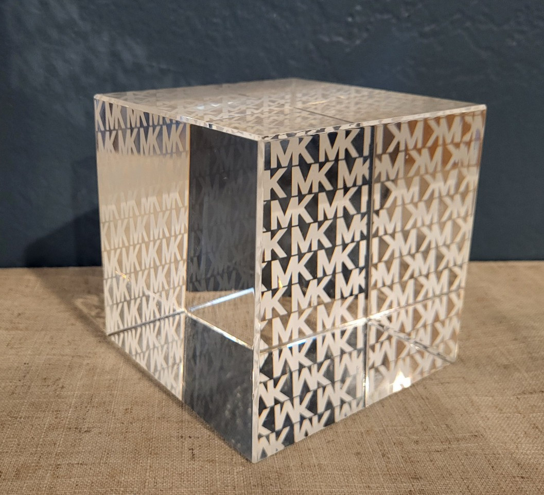 MICHAEL KORS MK LOGO ACRYLIC STORE DISPLAY STAND CUBE