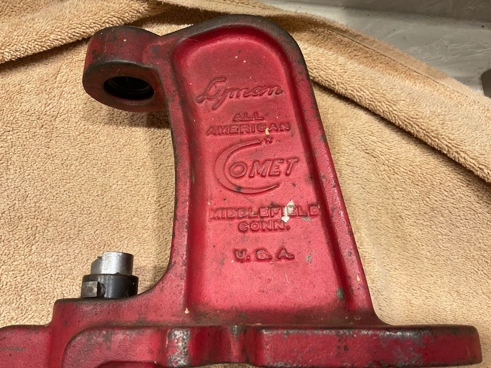 LYMAN All American Comet Single Stage Reloading Press In Working condition