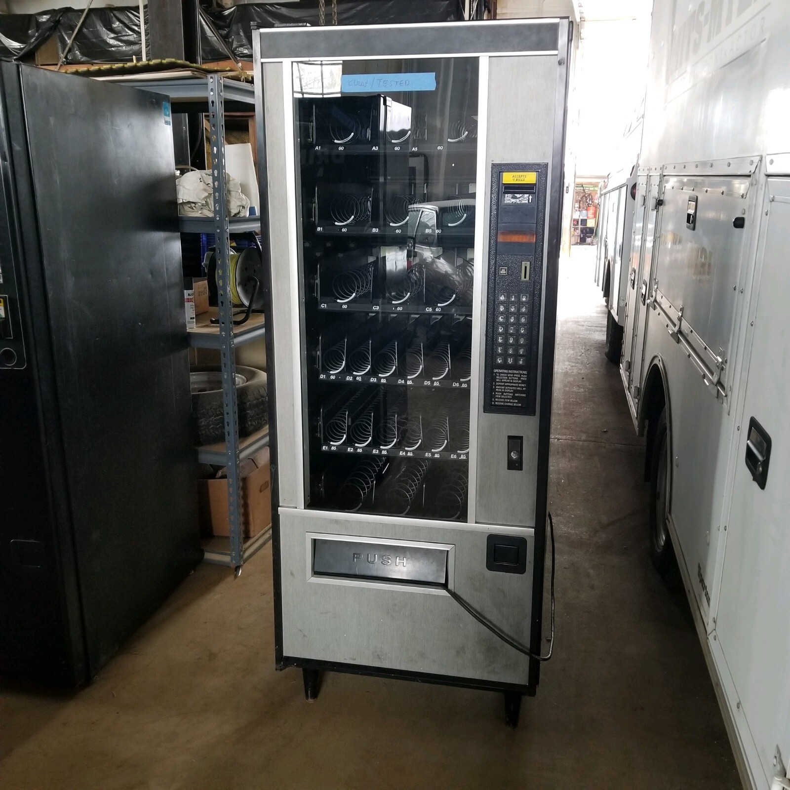 USI, FSI 3013A, 3014A, 3015A LANCE SNACK VENDING MACHINE FRONT METAL DOOR BEZEL