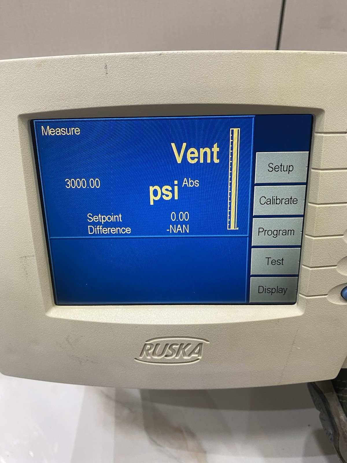 FLUKE / RUSKA 7250 , 3000 Psi Abs PRESSURE CONTROLLER & CALIBRATOR